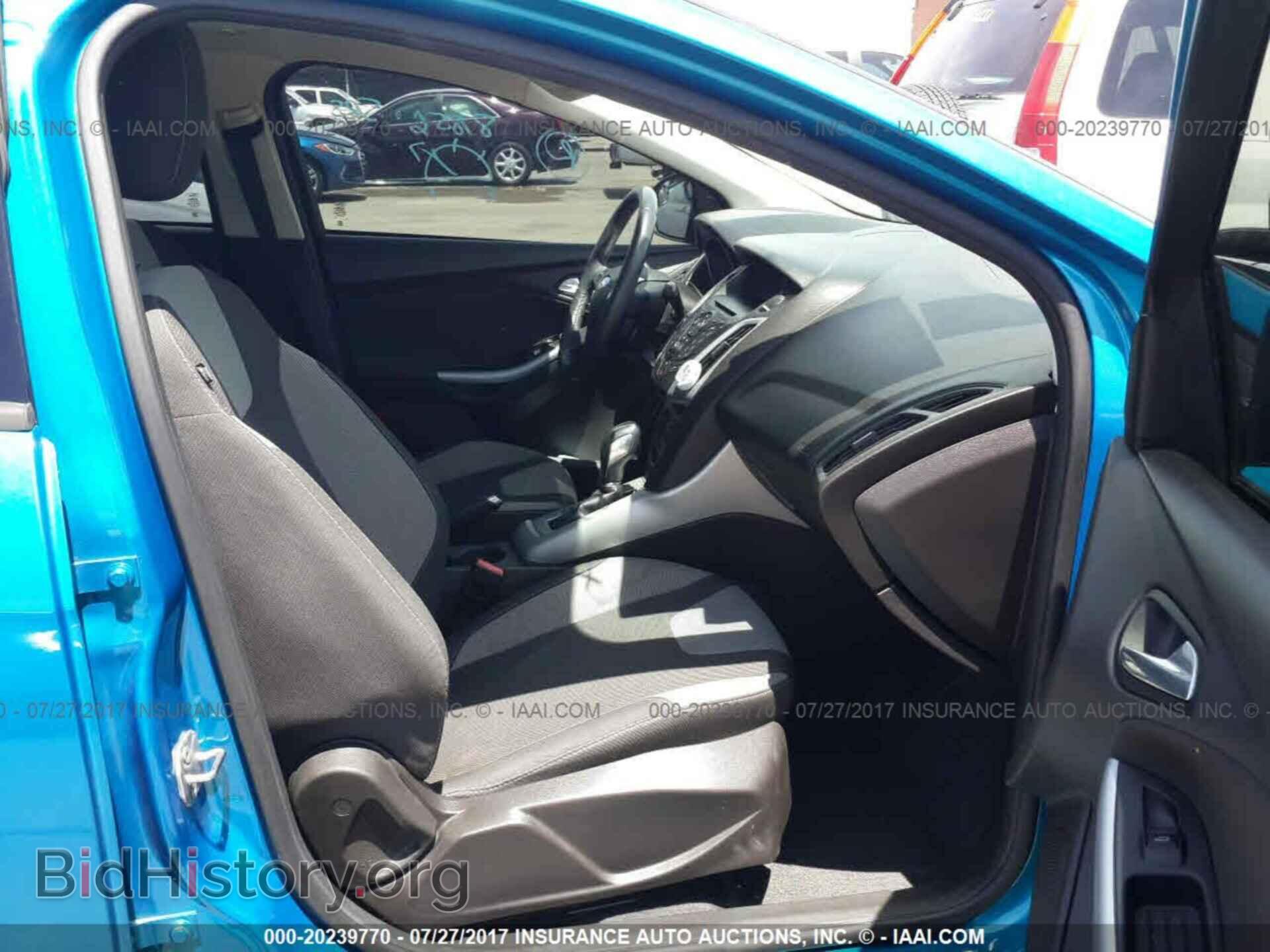 2012 Ford Focus - VIN: 1FAHP3F28CL315906 - Photo 5