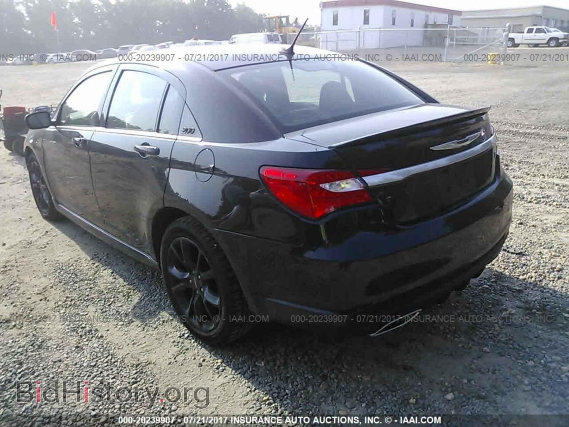 2014 Chrysler 200 - VIN: 1C3CCBCG5EN172838 - Фото 3