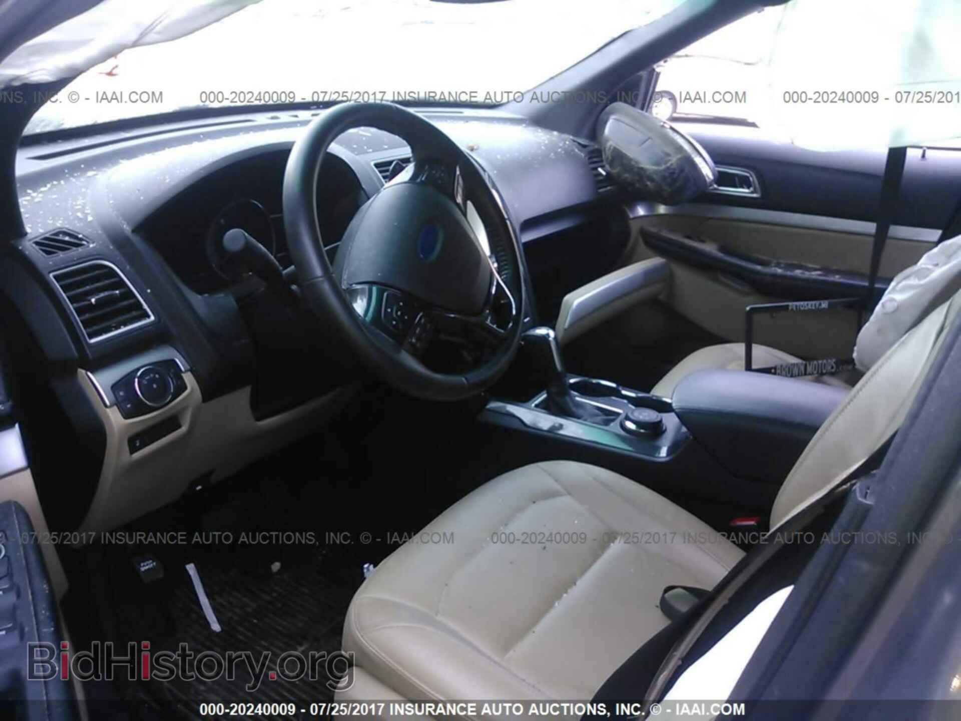 2016 Ford Explorer - VIN: 1FM5K8D85GGA30333 - Photo 5