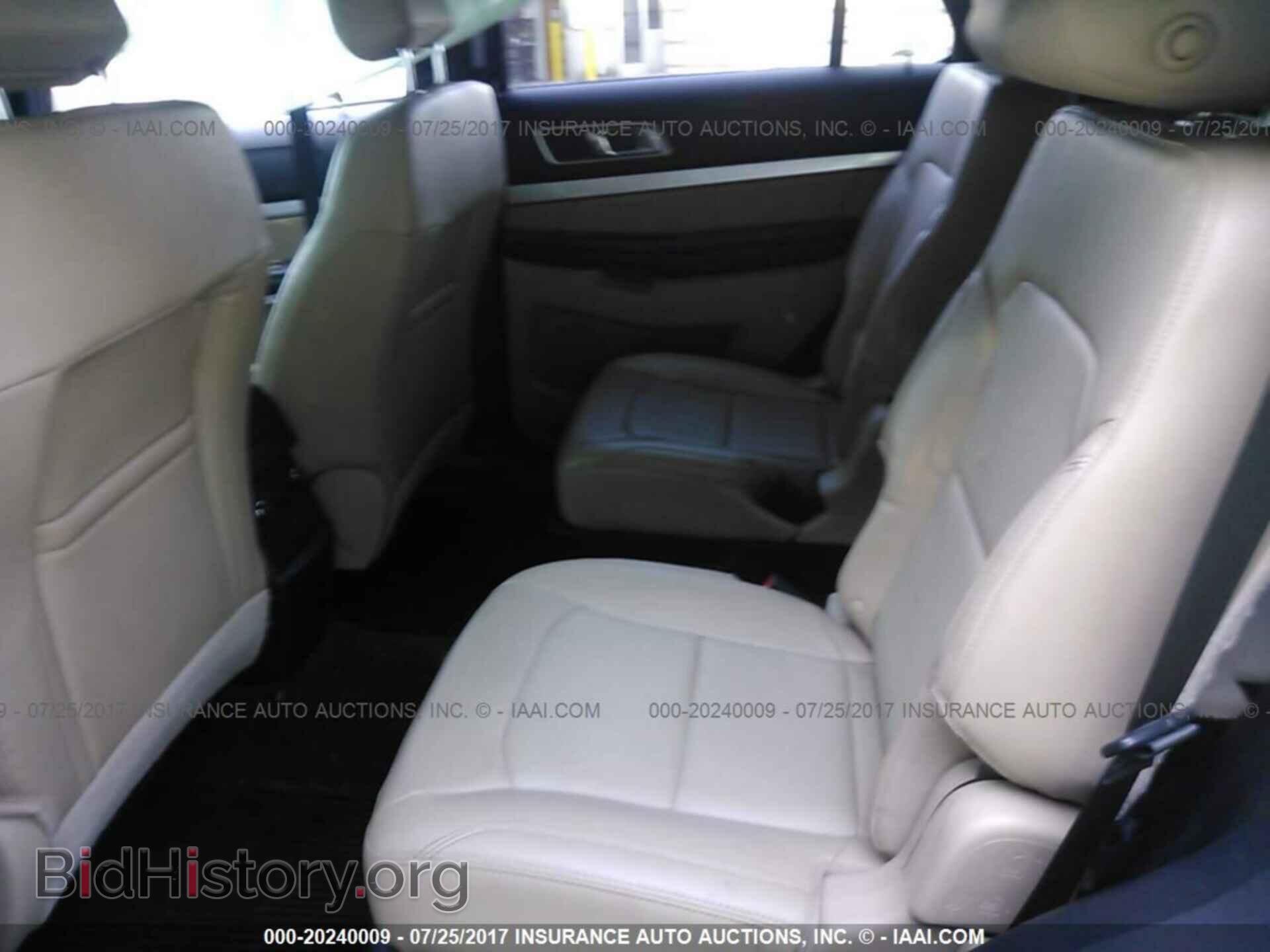 2016 Ford Explorer - VIN: 1FM5K8D85GGA30333 - Photo 8