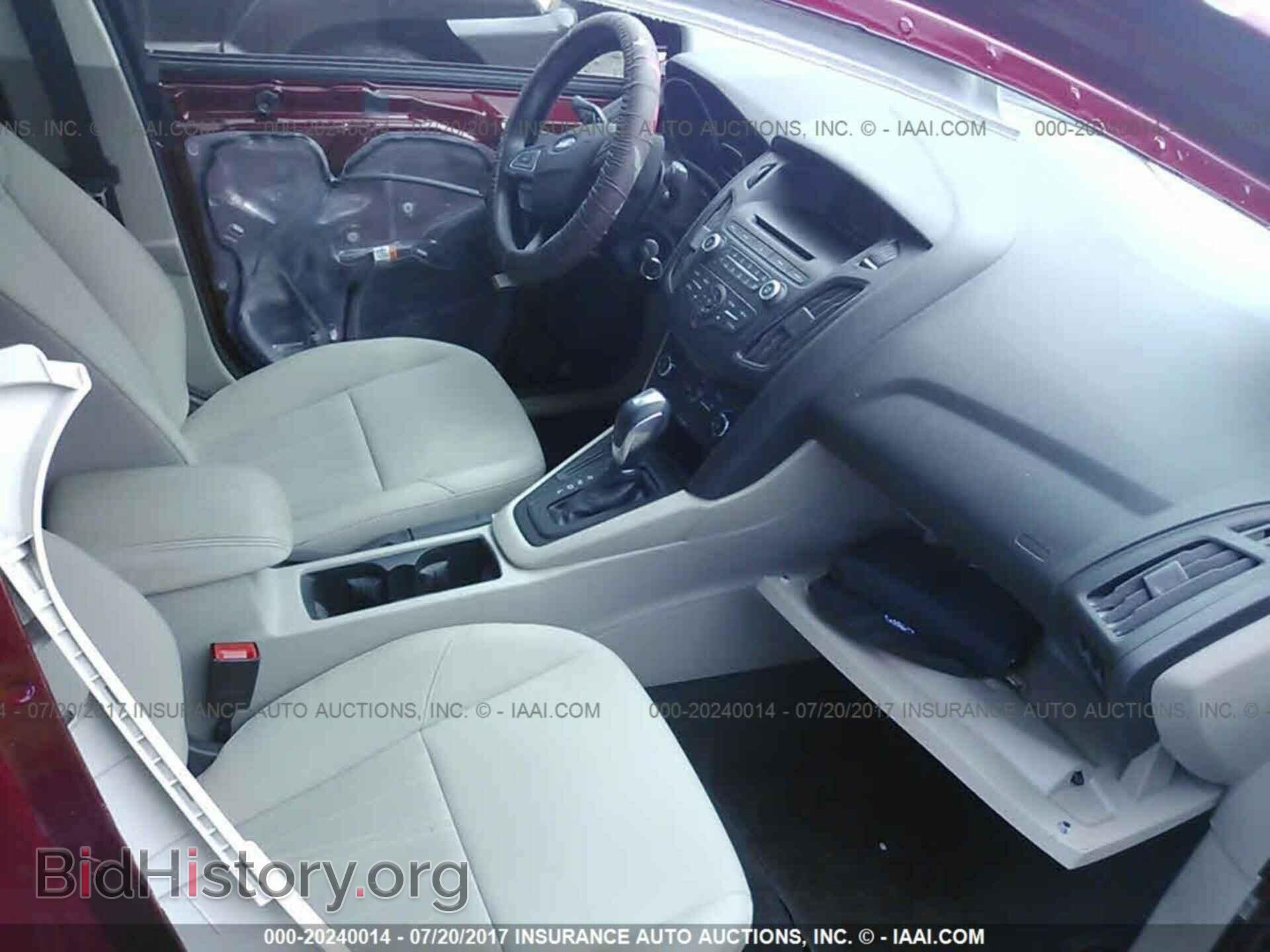 2015 Ford Focus - VIN: 1FADP3F2XFL211128 - Photo 5