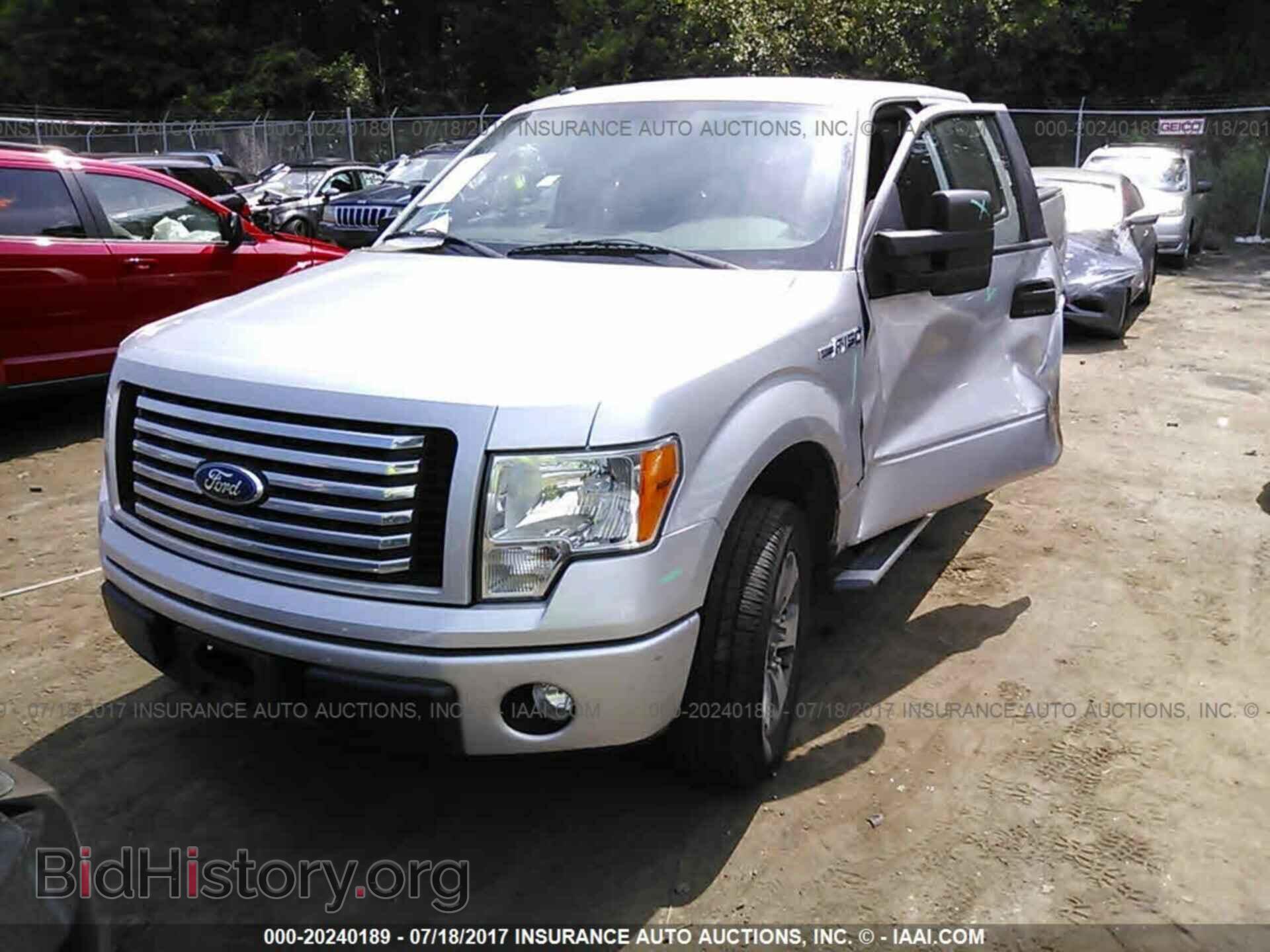 2011 Ford F150 - VIN: 1FTEW1CM8BFB53153 - Фото 2