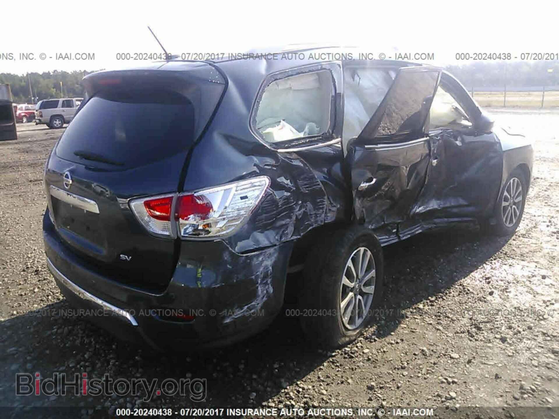 2015 Nissan Pathfinder - VIN: 5N1AR2MN0FC621009 - Фото 4