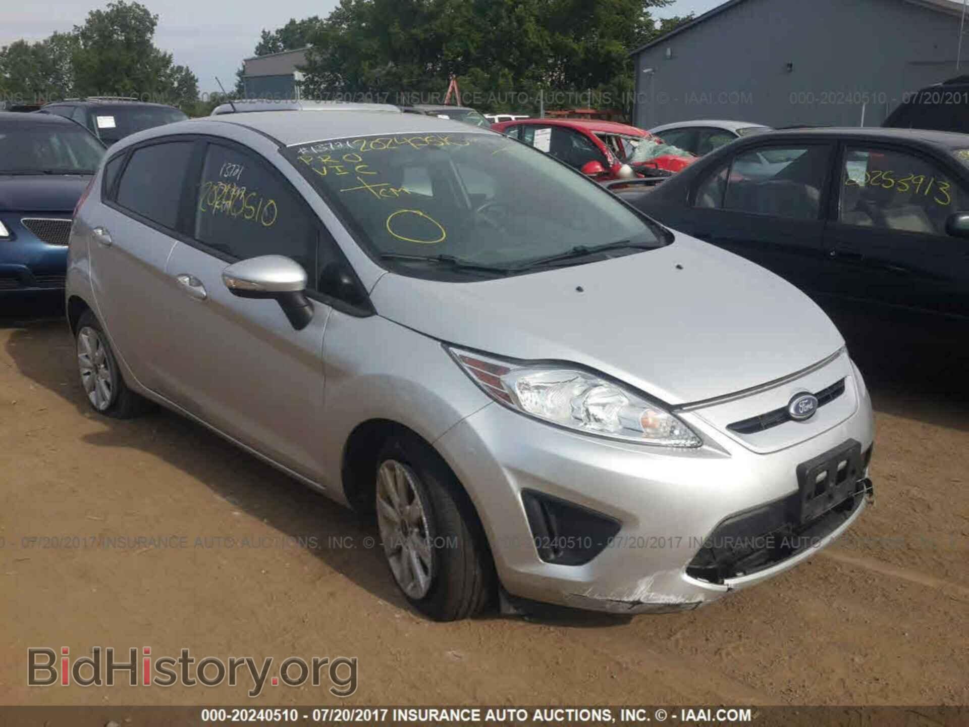 Photo 3FADP4EJ3DM220120 - Ford Fiesta 2013
