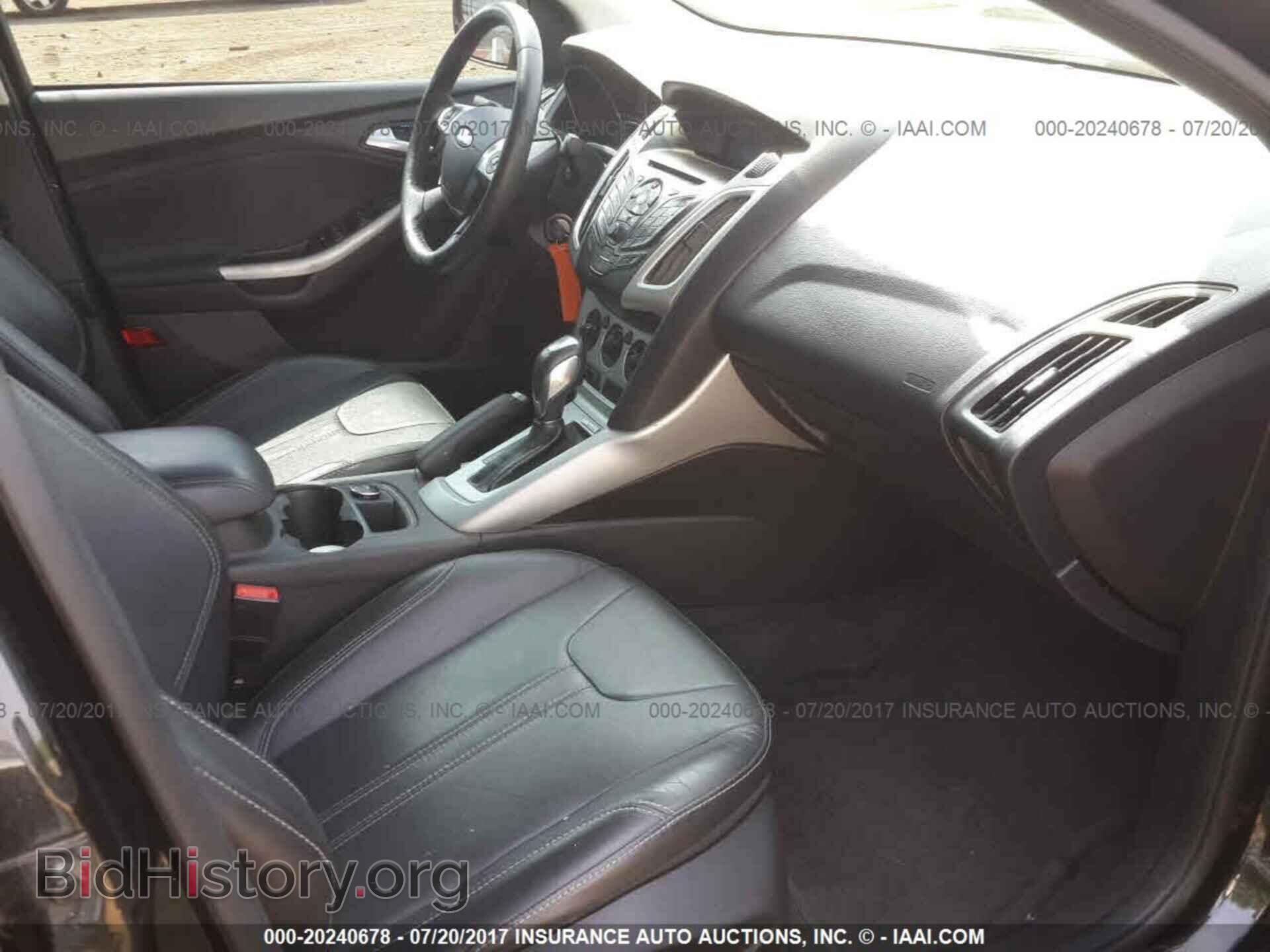 2014 Ford Focus - VIN: 1FADP3F26EL367794 - Photo 5