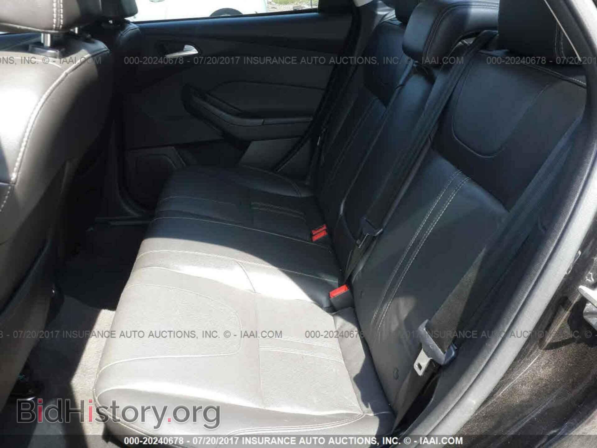 2014 Ford Focus - VIN: 1FADP3F26EL367794 - Photo 8