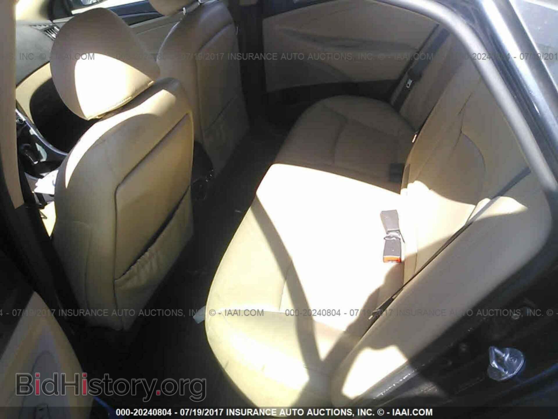 2012 Hyundai Sonata - VIN: 5NPEC4AC9CH315366 - Photo 8