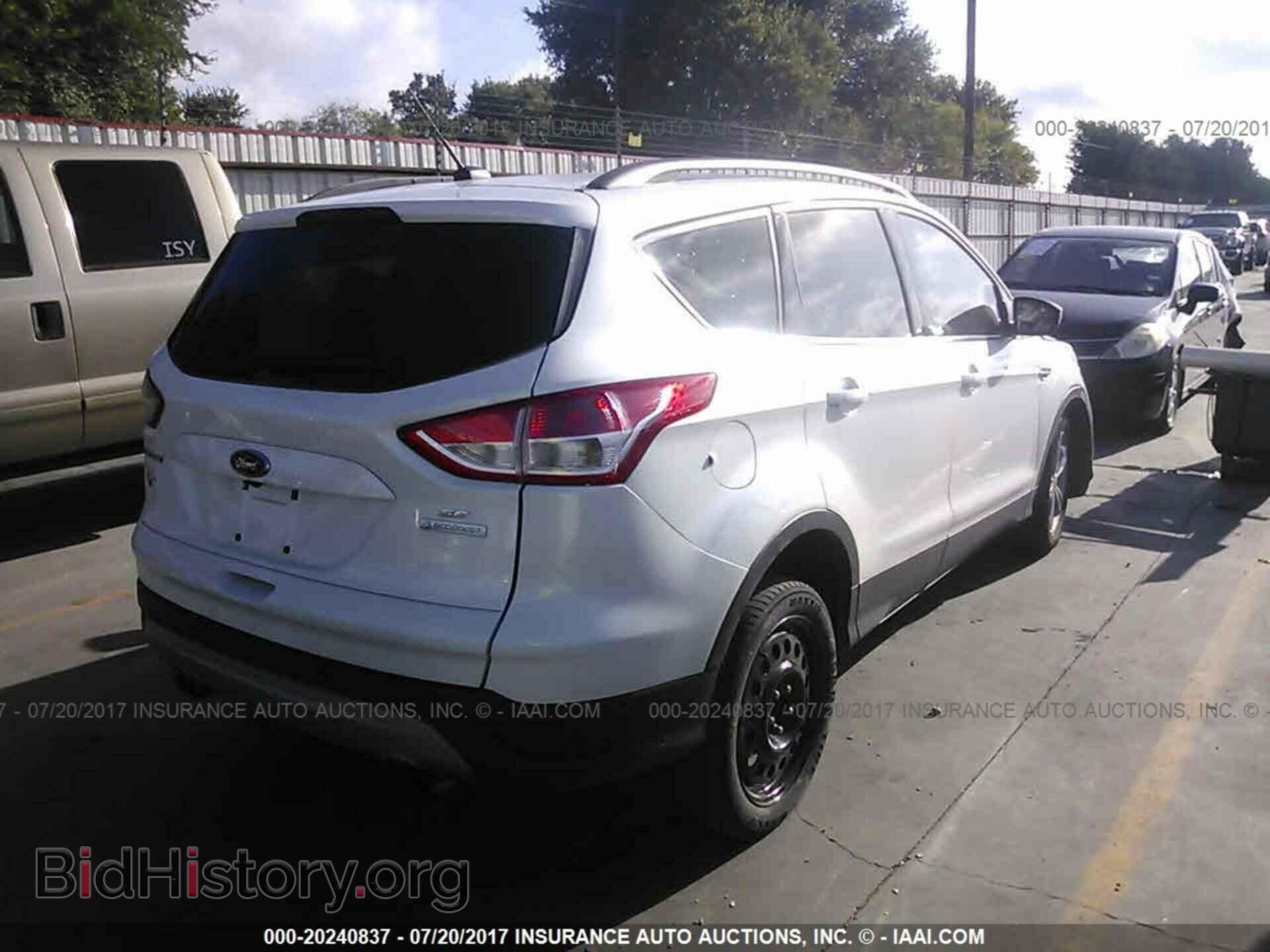 2014 Ford Escape - VIN: 1FMCU0G92EUC36795 - Фото 4