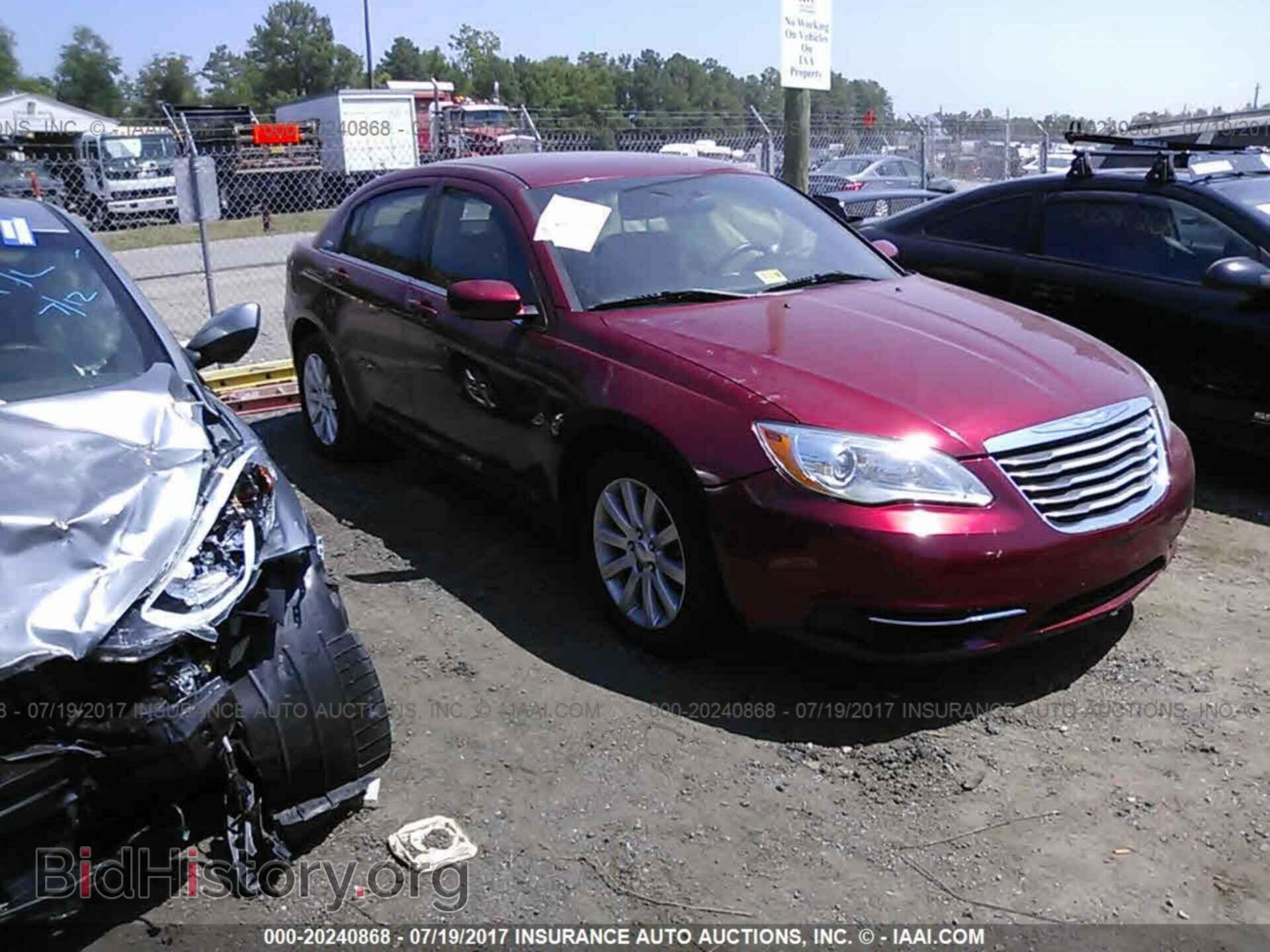 Фотография 1C3CCBBB1CN299055 - Chrysler 200 2012