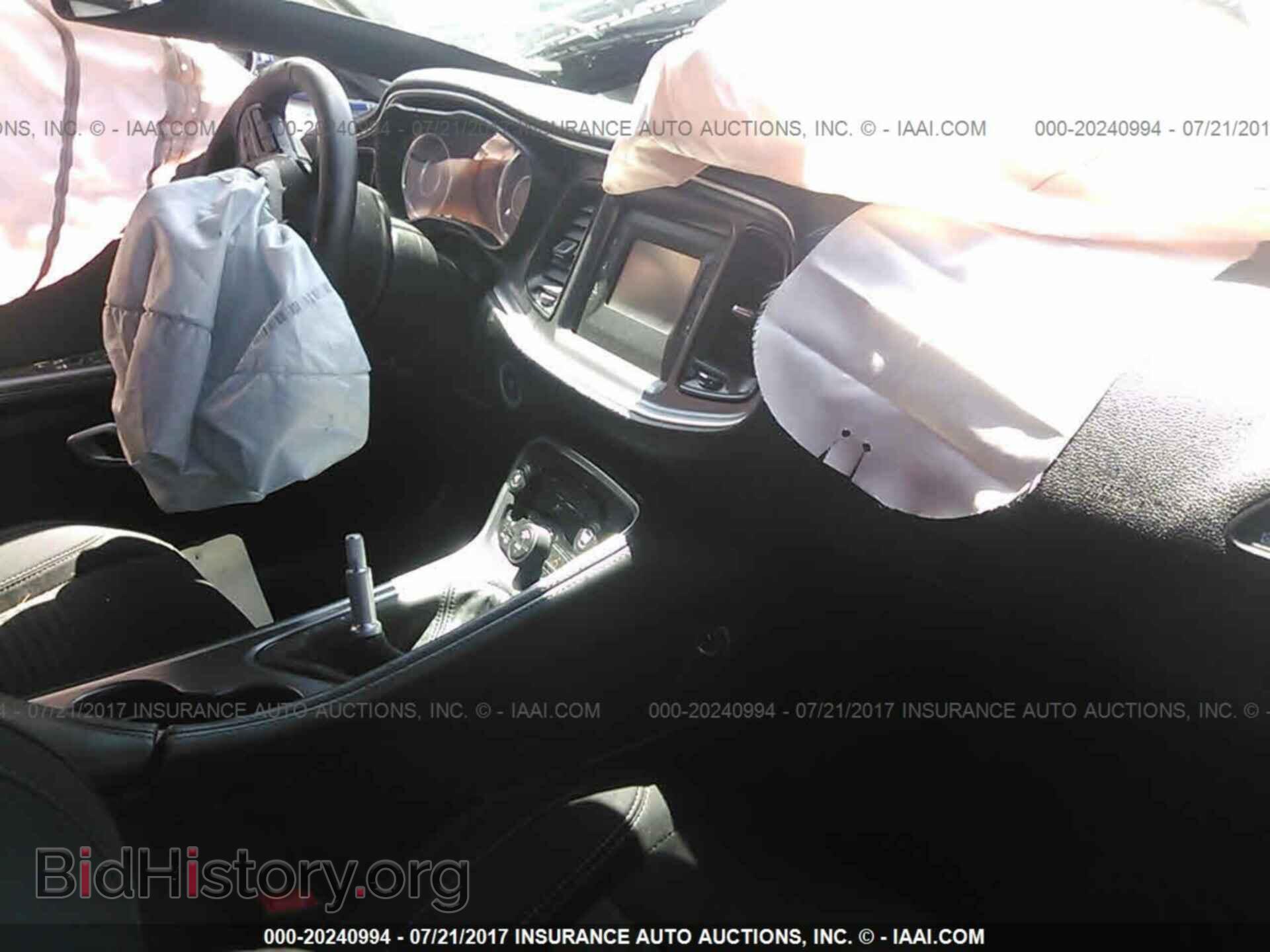 2015 Dodge Challenger - VIN: 2C3CDZAT6FH782733 - Photo 5