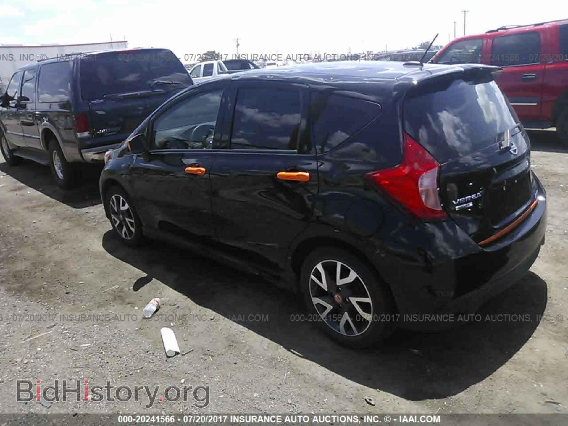 2015 Nissan Versa note - VIN: 3N1CE2CP2FL449536 - Фото 3