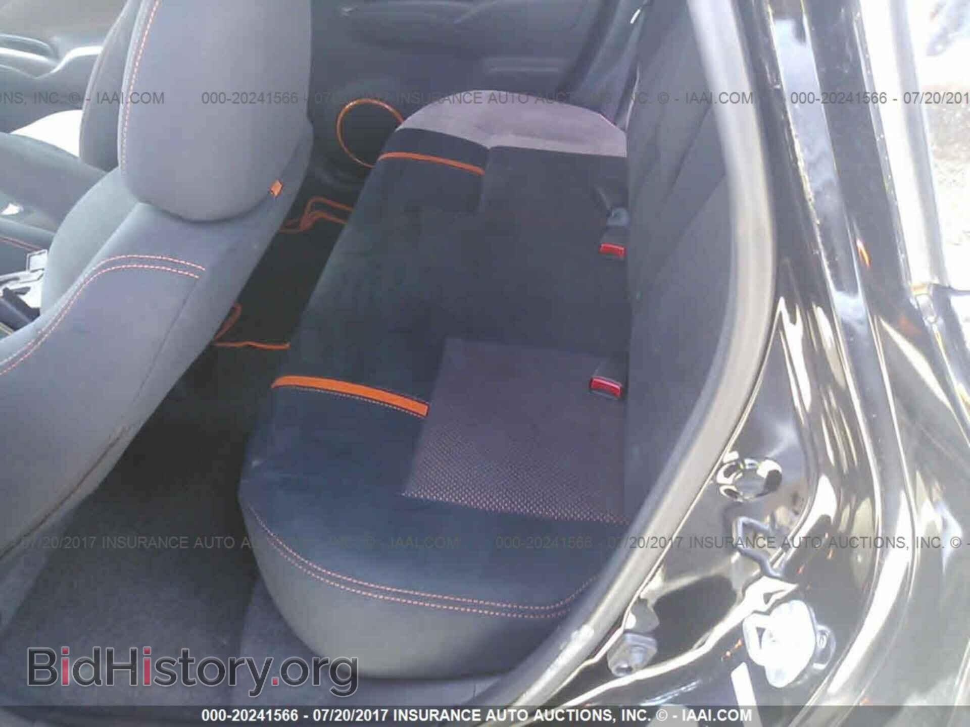 2015 Nissan Versa note - VIN: 3N1CE2CP2FL449536 - Фото 8
