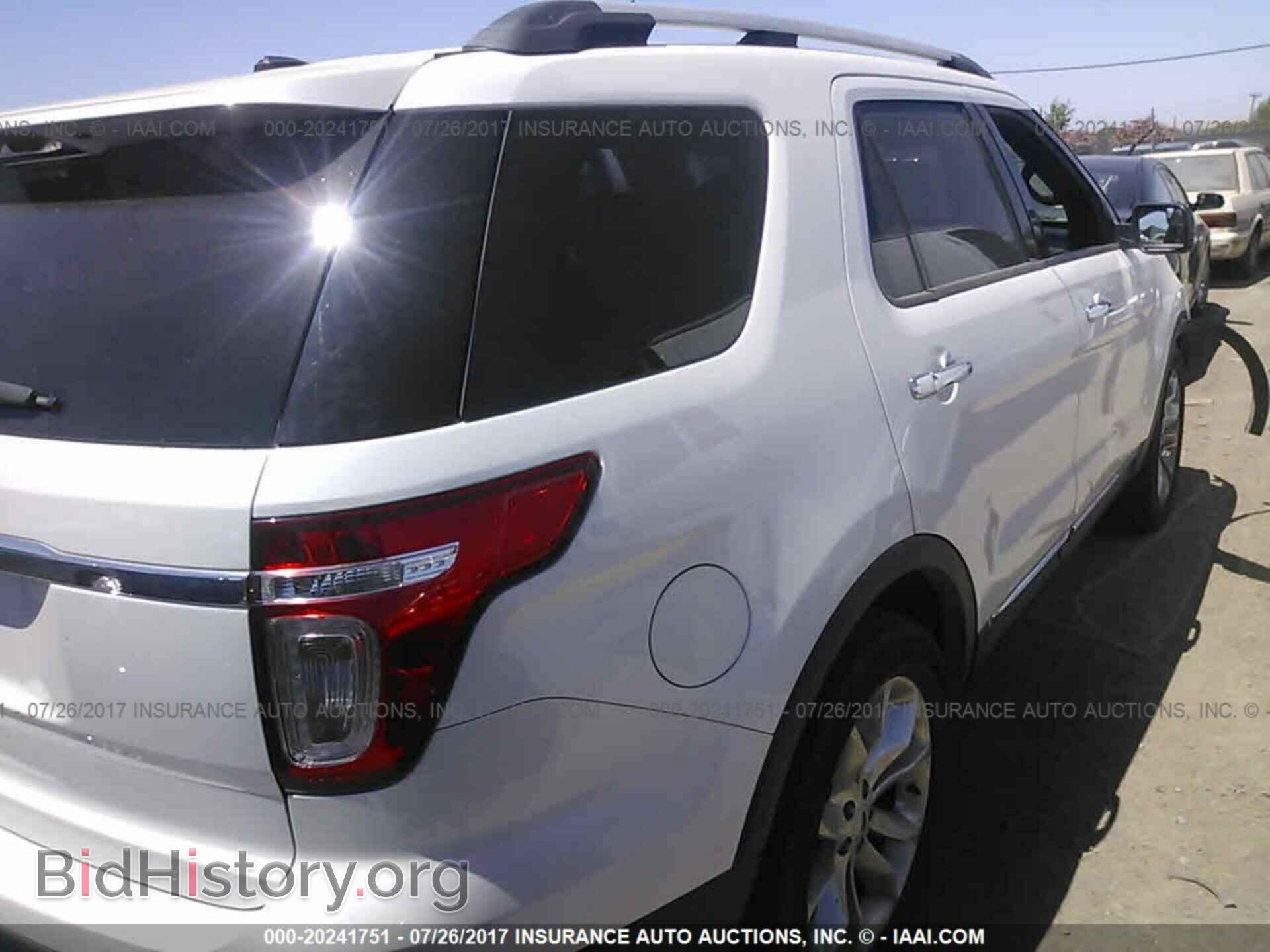 2014 Ford Explorer - VIN: 1FM5K7D89EGB53284 - Photo 4