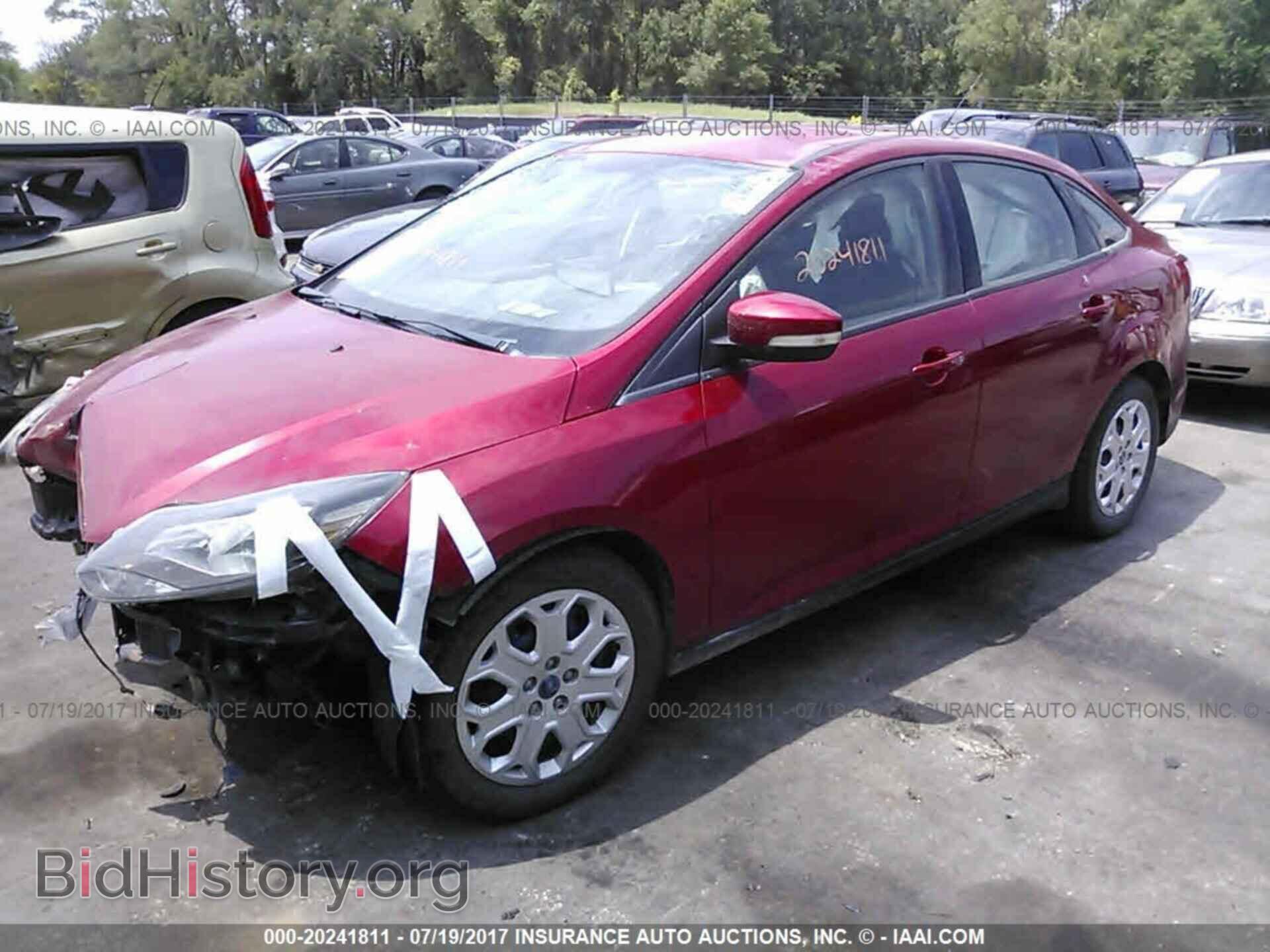 2012 Ford Focus - VIN: 1FAHP3F25CL324076 - Photo 2