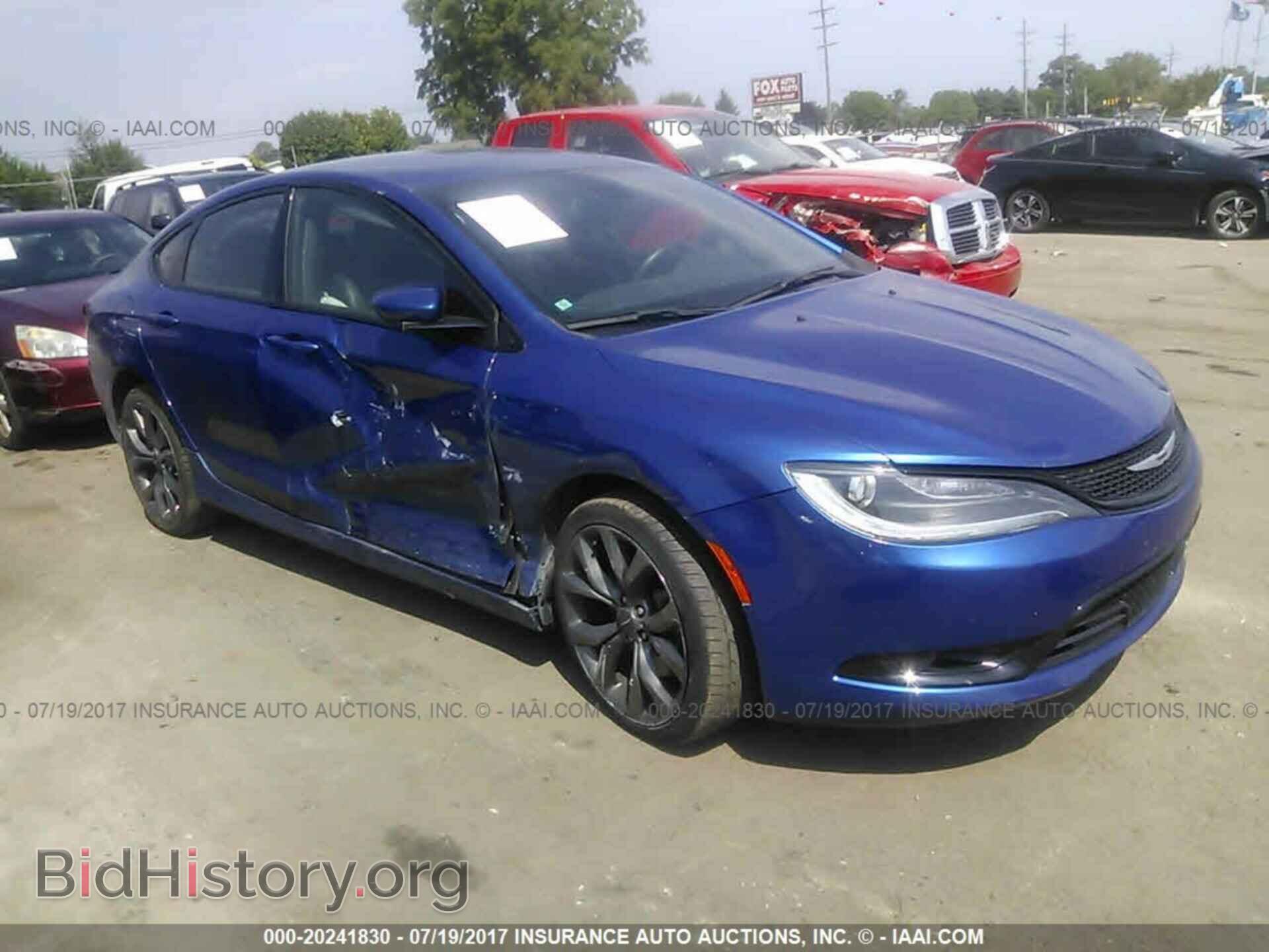 Photo 1C3CCCBB7FN630022 - Chrysler 200 2015