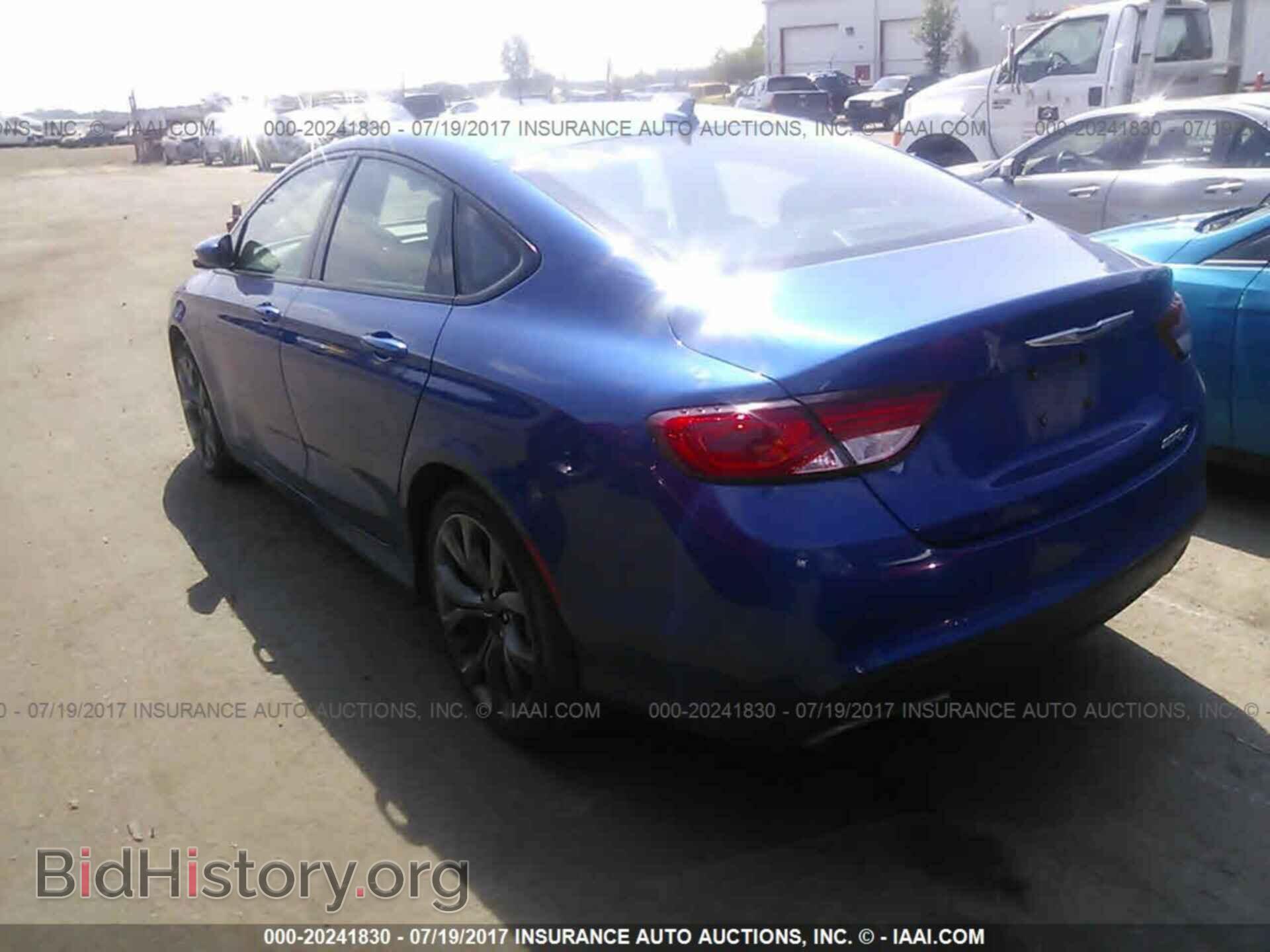 2015 Chrysler 200 - VIN: 1C3CCCBB7FN630022 - Photo 3