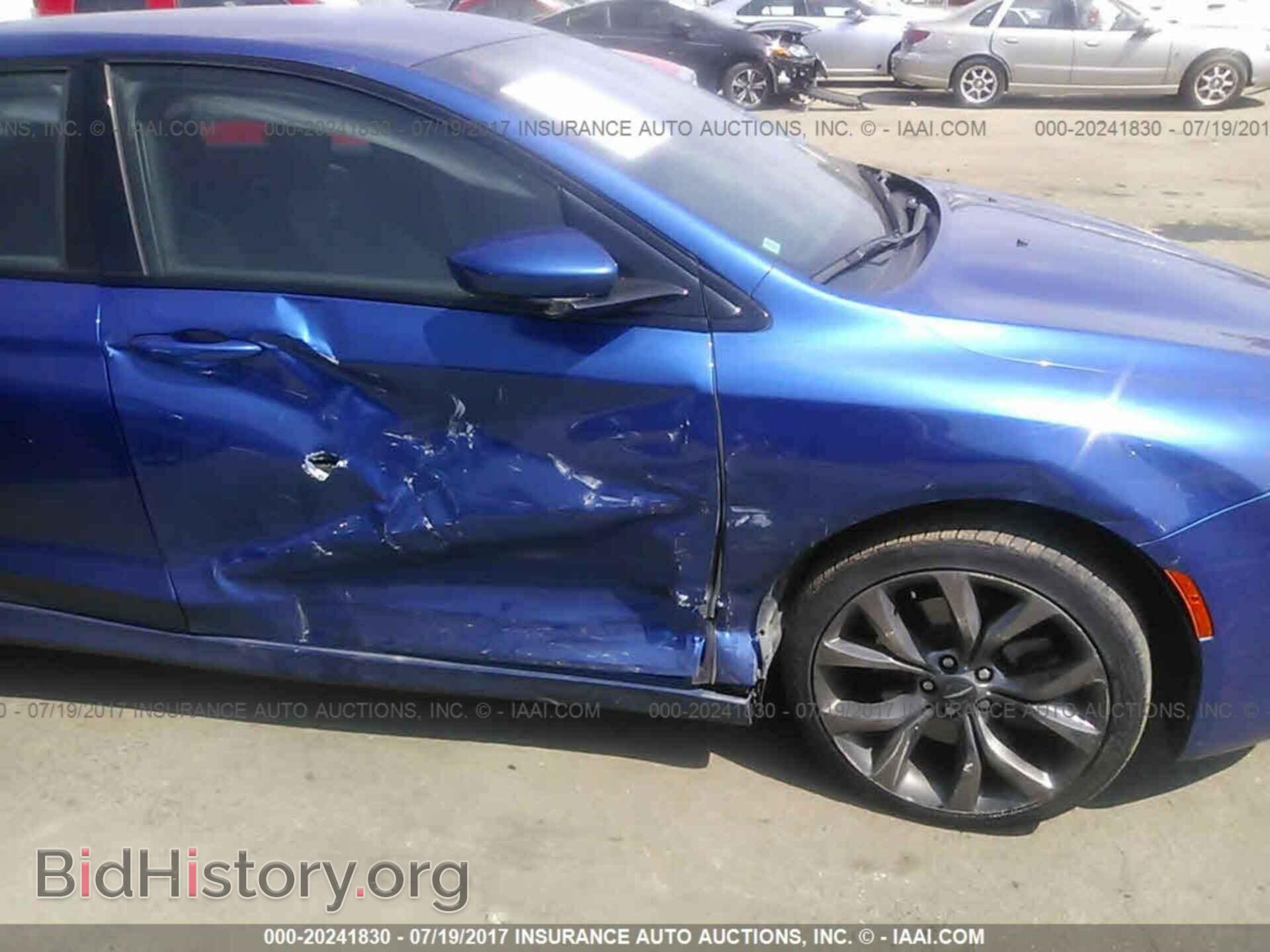 2015 Chrysler 200 - VIN: 1C3CCCBB7FN630022 - Photo 6