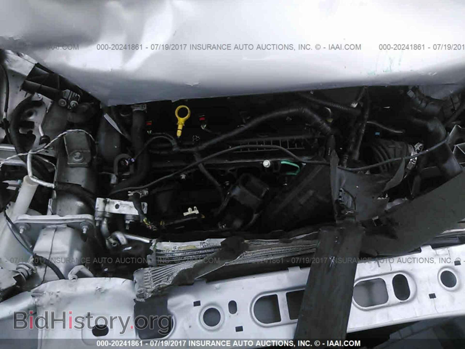 2013 Ford Focus - VIN: 1FADP3F22DL305792 - Photo 10