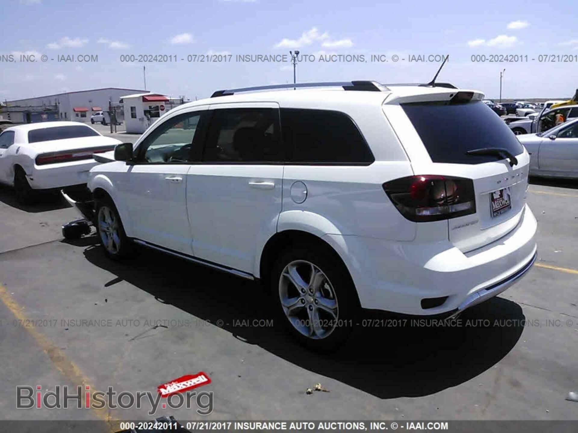 2017 Dodge Journey - VIN: 3C4PDCGG4HT538982 - Фото 3