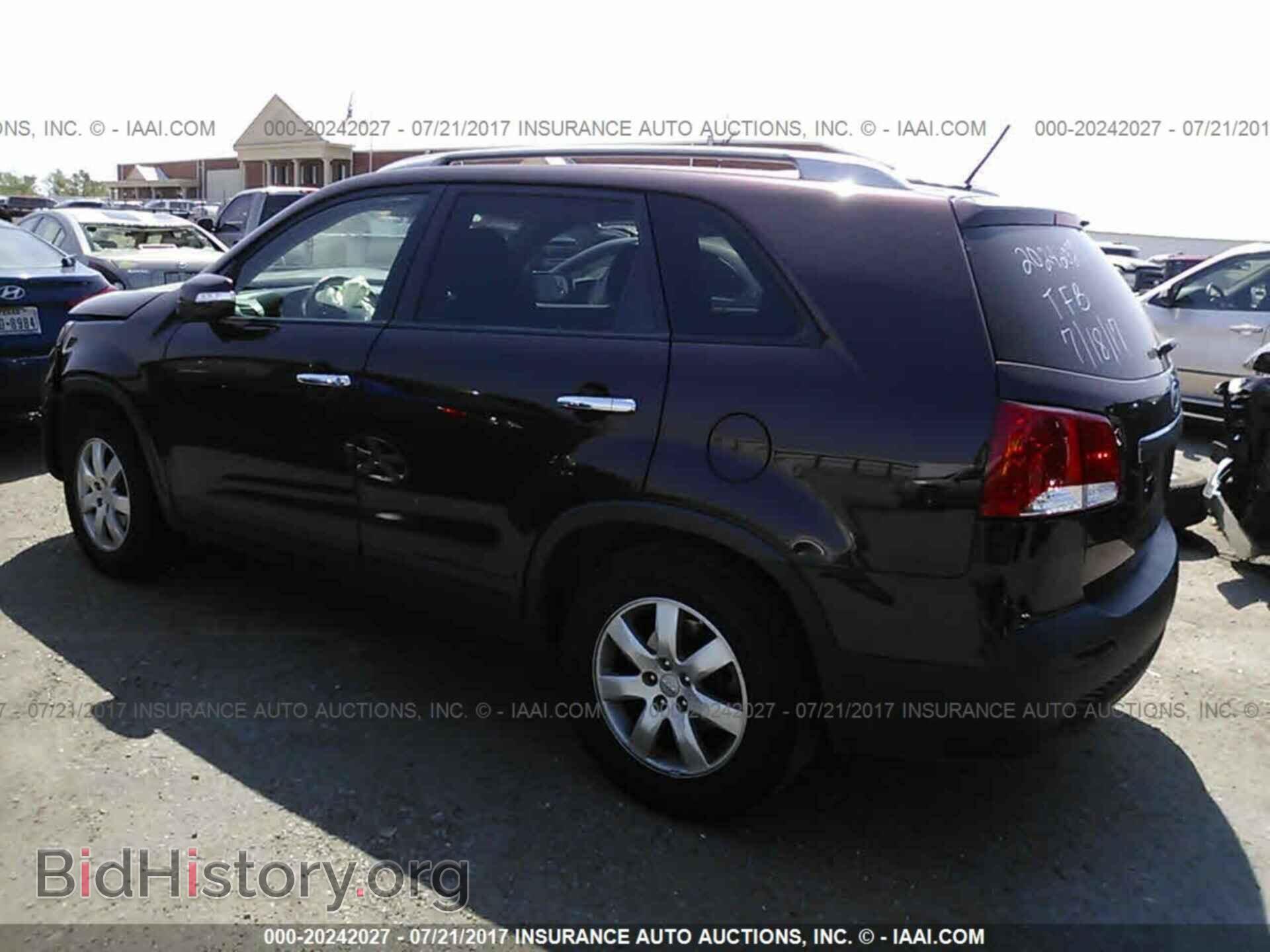 2012 Kia Sorento - VIN: 5XYKT4A24CG264893 - Фото 3