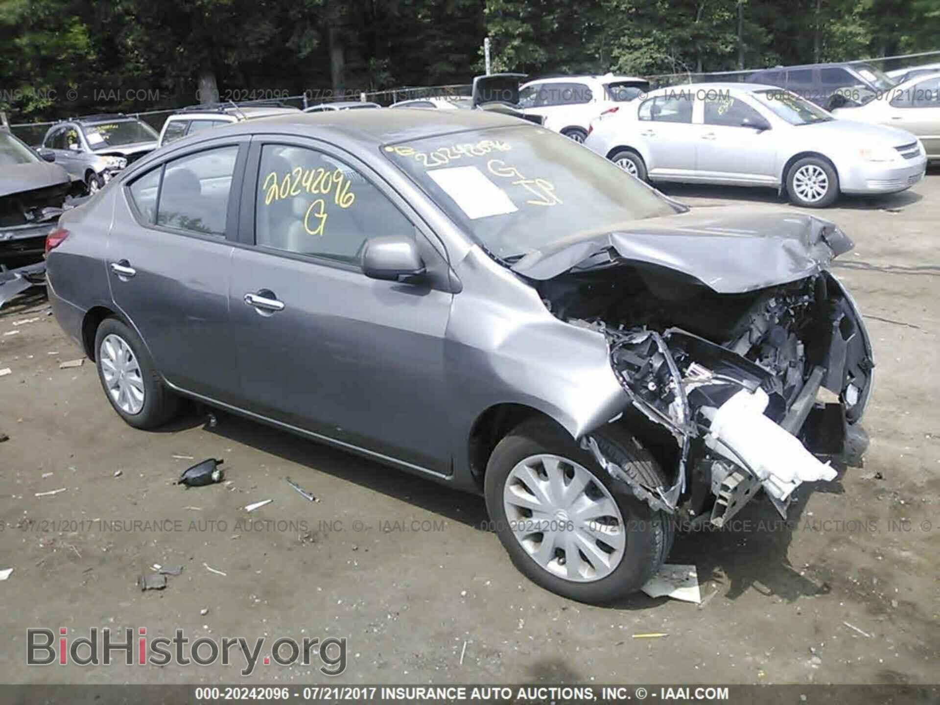 Photo 3N1CN7AP8DL852109 - Nissan Versa 2013