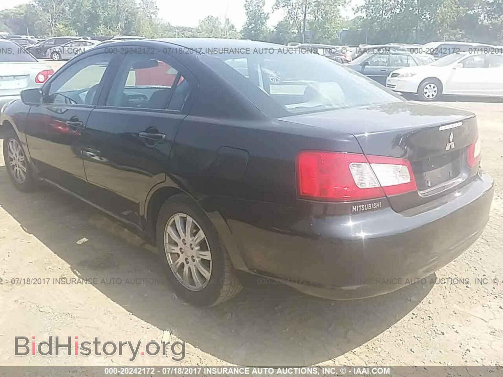 2011 Mitsubishi Galant - VIN: 4A32B2FFXBE021810 - Фото 3