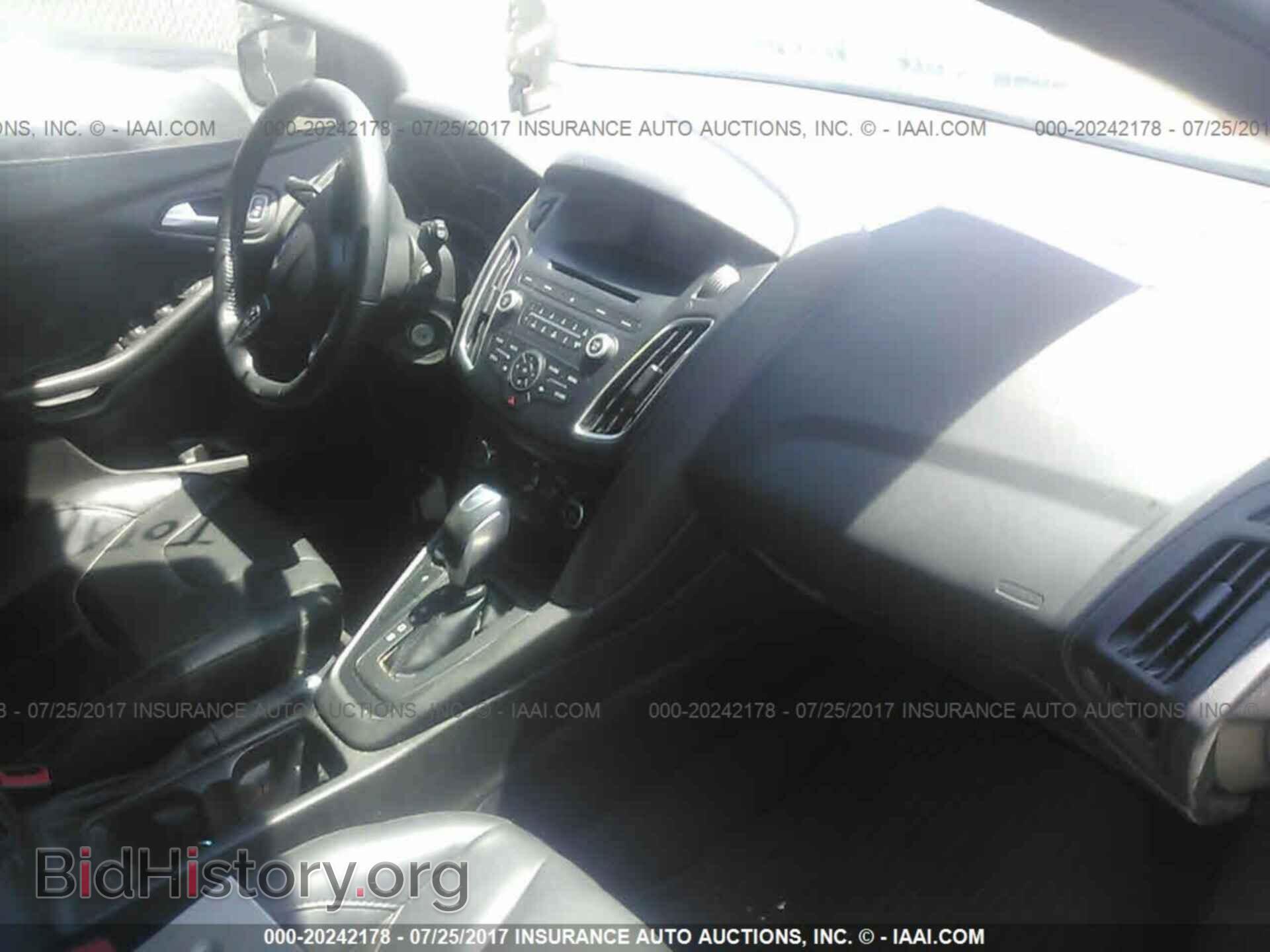 2016 Ford Focus - VIN: 1FADP3K28GL267673 - Фото 5