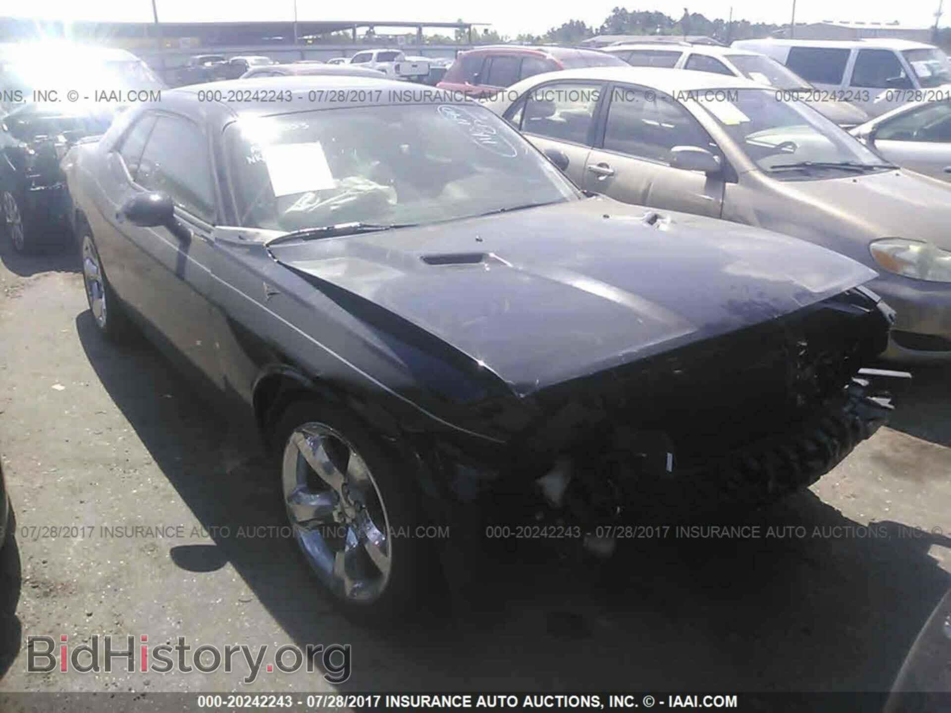 Photo 2C3CDYAG2DH667251 - Dodge Challenger 2013