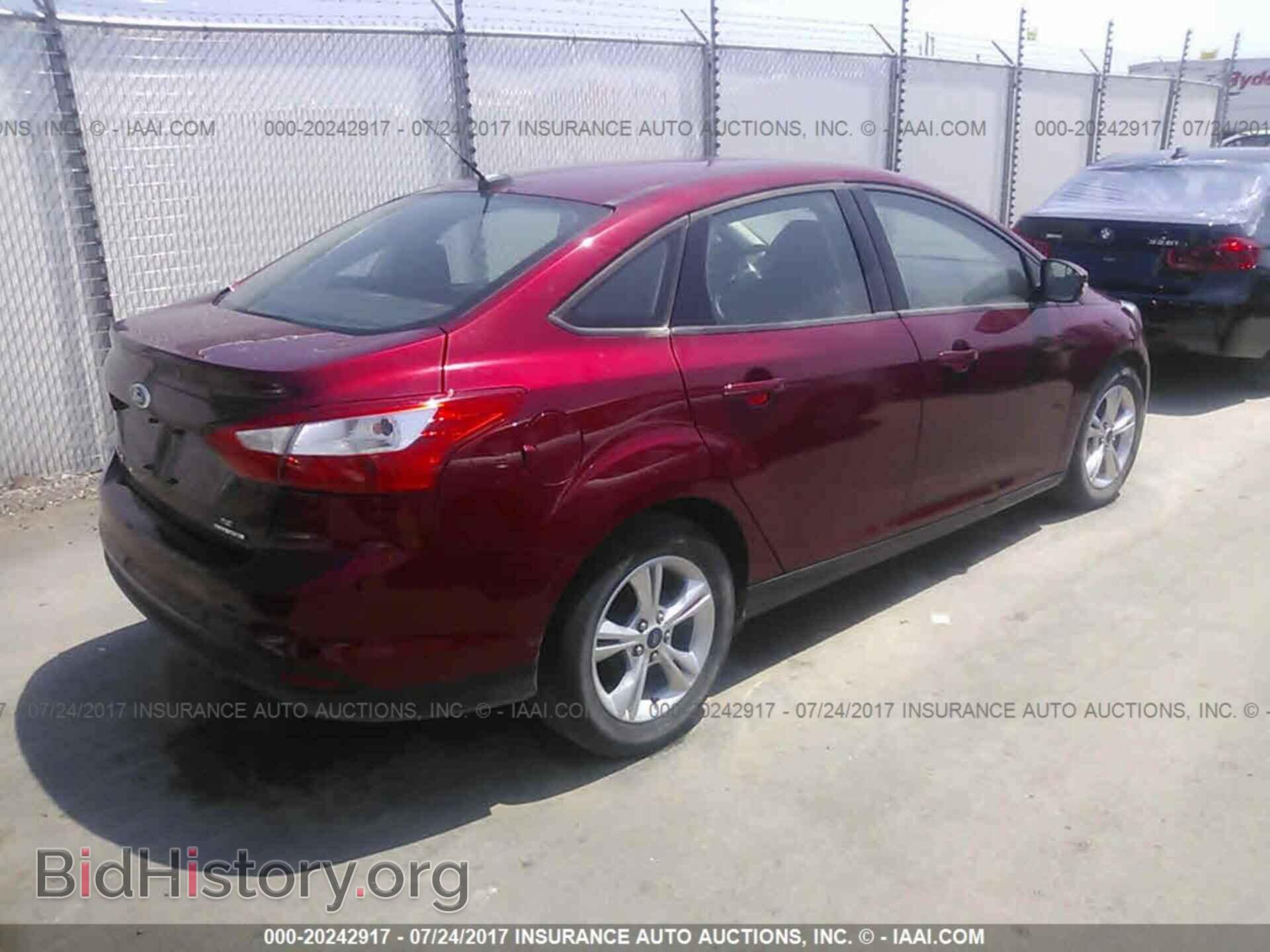 2013 Ford Focus - VIN: 1FADP3F24DL373575 - Photo 4