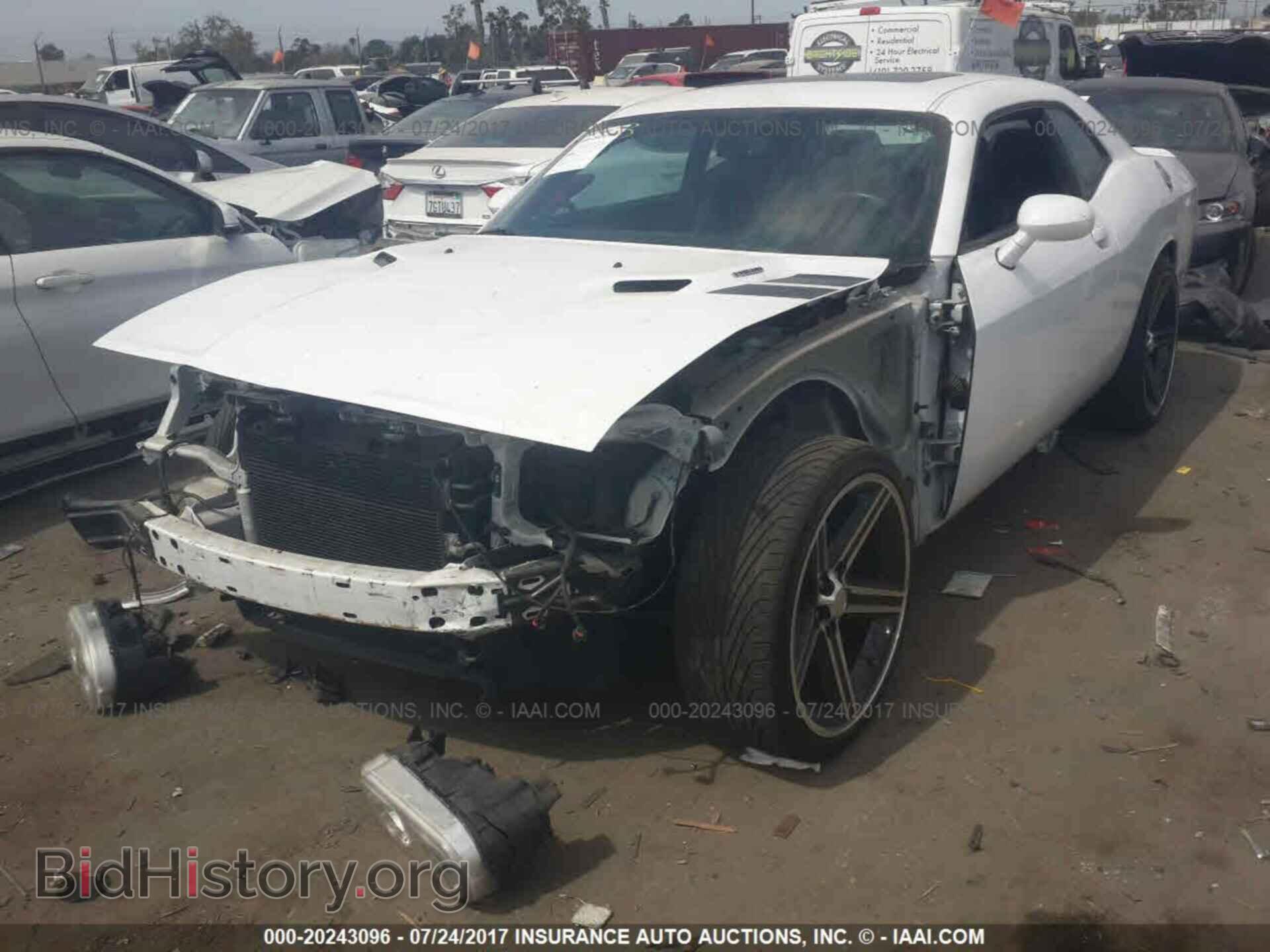 2011 Dodge Challenger - VIN: 2B3CJ5DT2BH516548 - Фото 2
