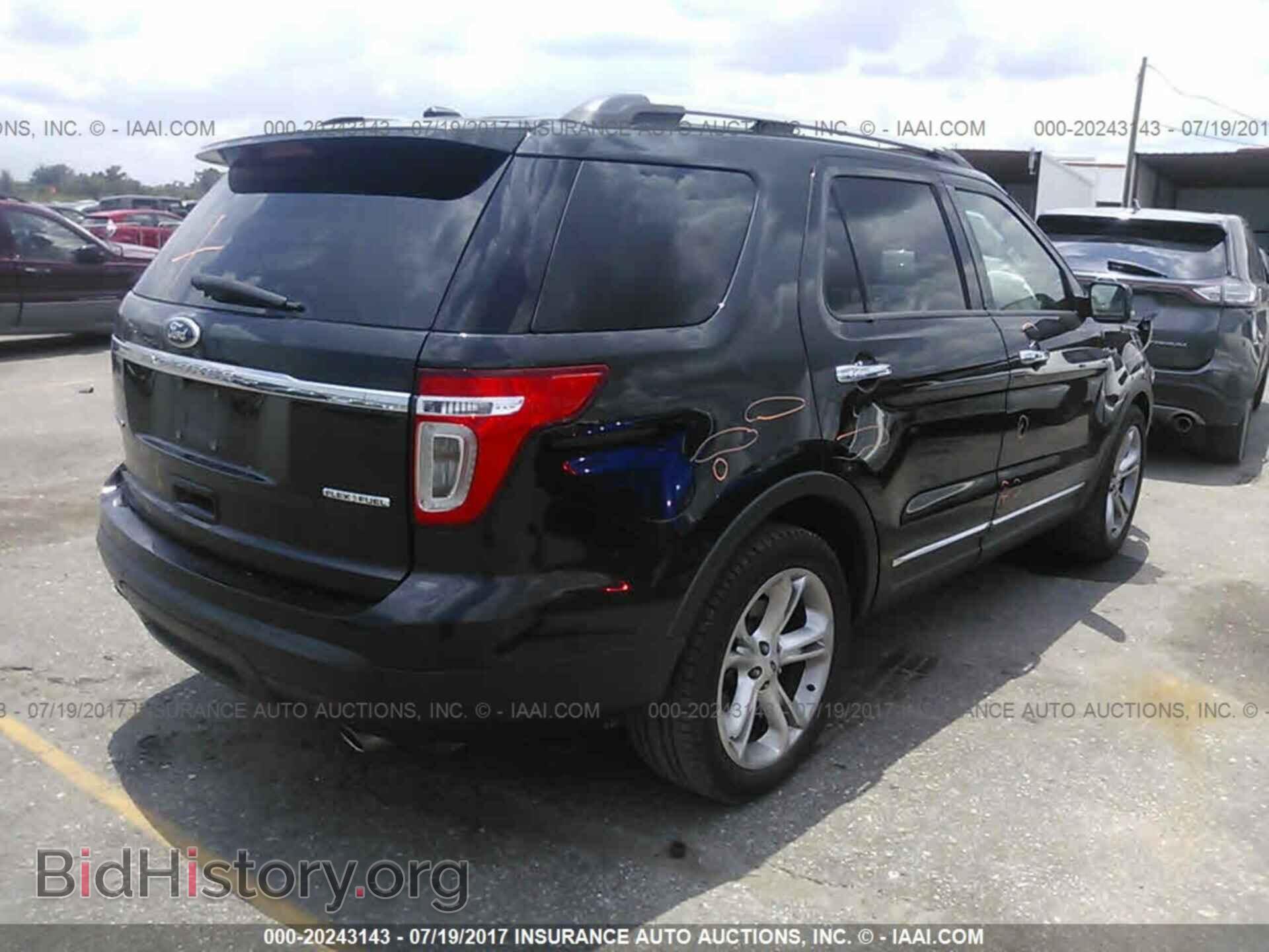 2013 Ford Explorer - VIN: 1FM5K7F85DGA56806 - Photo 4