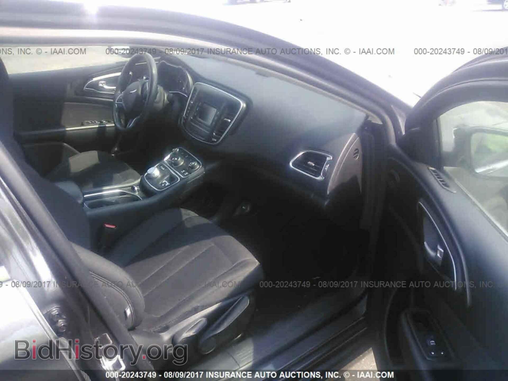 2015 Chrysler 200 - VIN: 1C3CCCAB1FN714547 - Photo 5