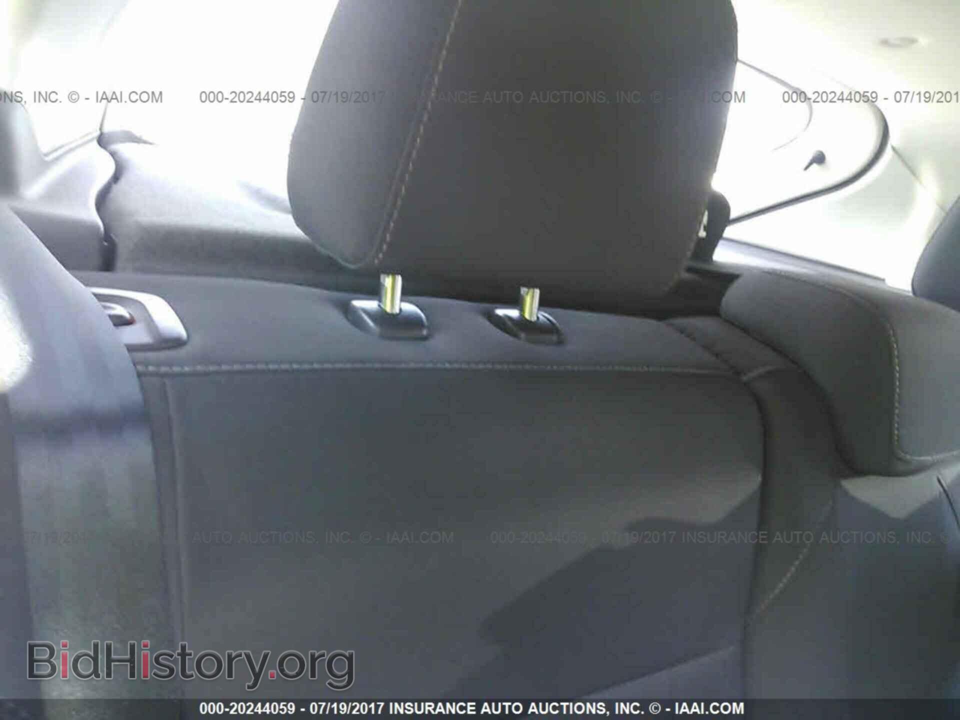 2015 Ford Focus - VIN: 1FADP3K28FL372499 - Photo 8