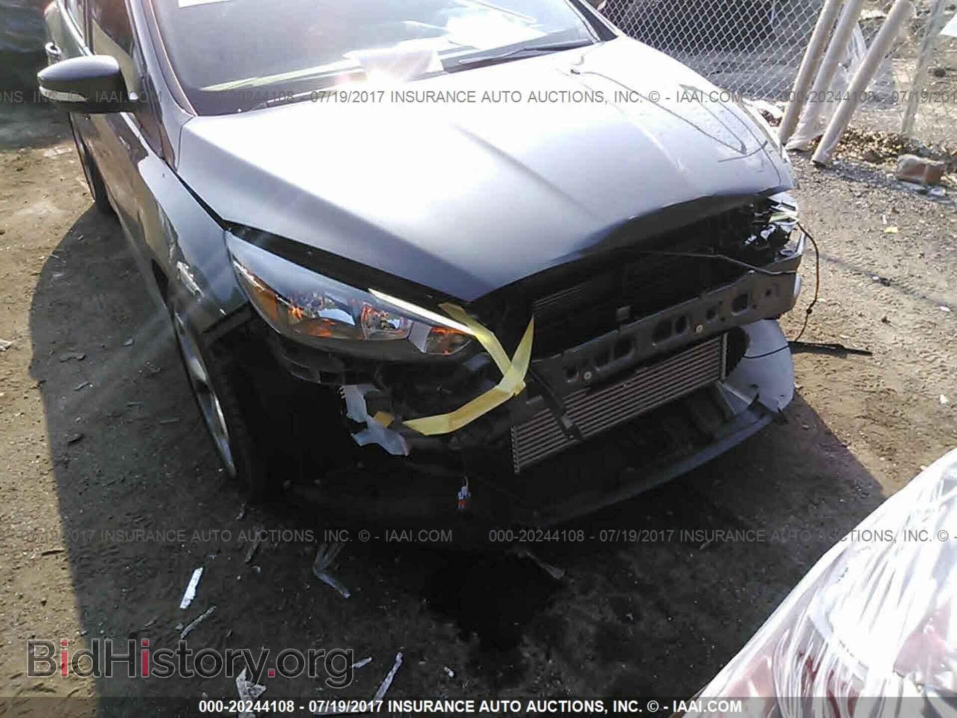 2017 Ford Focus - VIN: 1FADP3L97HL202648 - Photo 6
