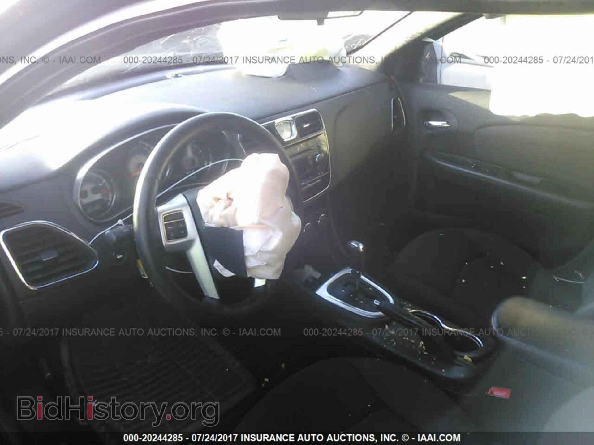 2012 Chrysler 200 - VIN: 1C3CCBBB5CN298698 - Фото 5