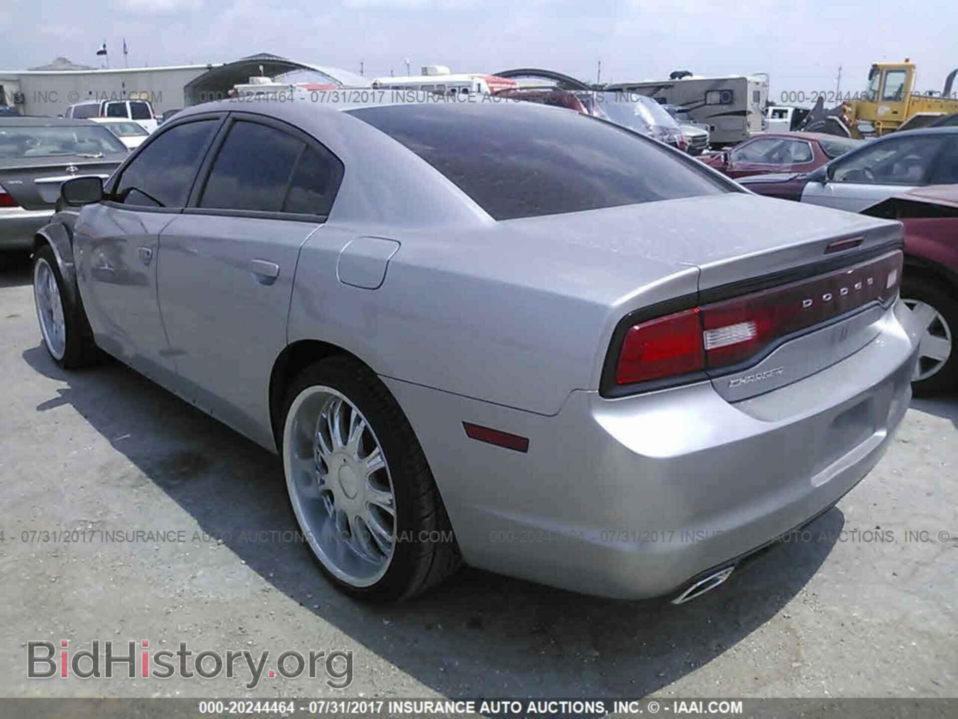 2014 Dodge Charger - VIN: 2C3CDXBG4EH108424 - Фото 3