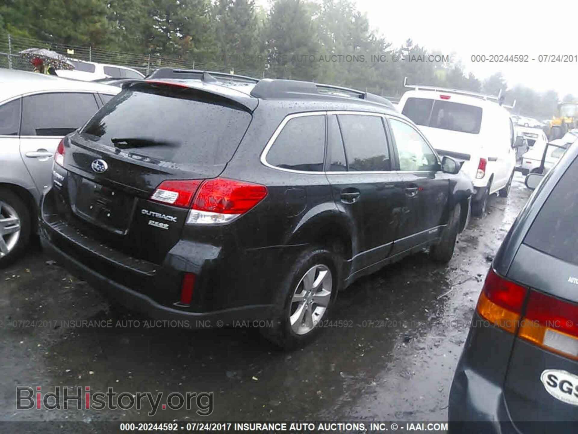 2014 Subaru Outback - VIN: 4S4BRBKC5E3293784 - Фото 4
