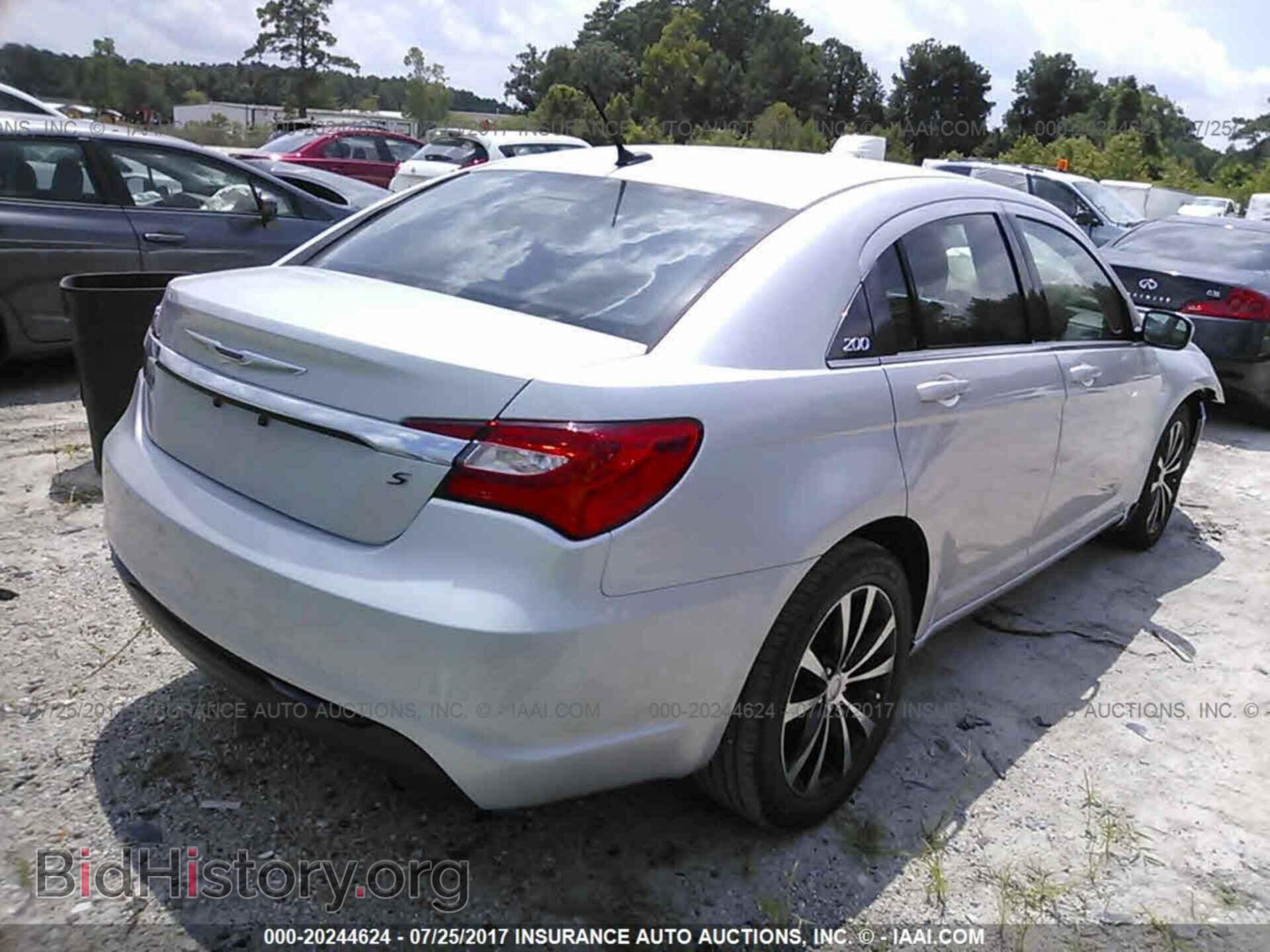 2012 Chrysler 200 - VIN: 1C3CCBBG7CN298116 - Фото 4