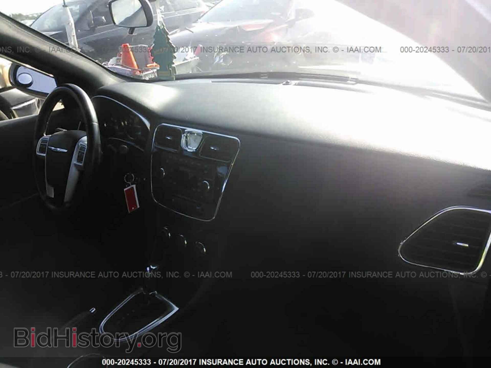 2013 Chrysler 200 - VIN: 1C3CCBBB5DN656724 - Photo 5