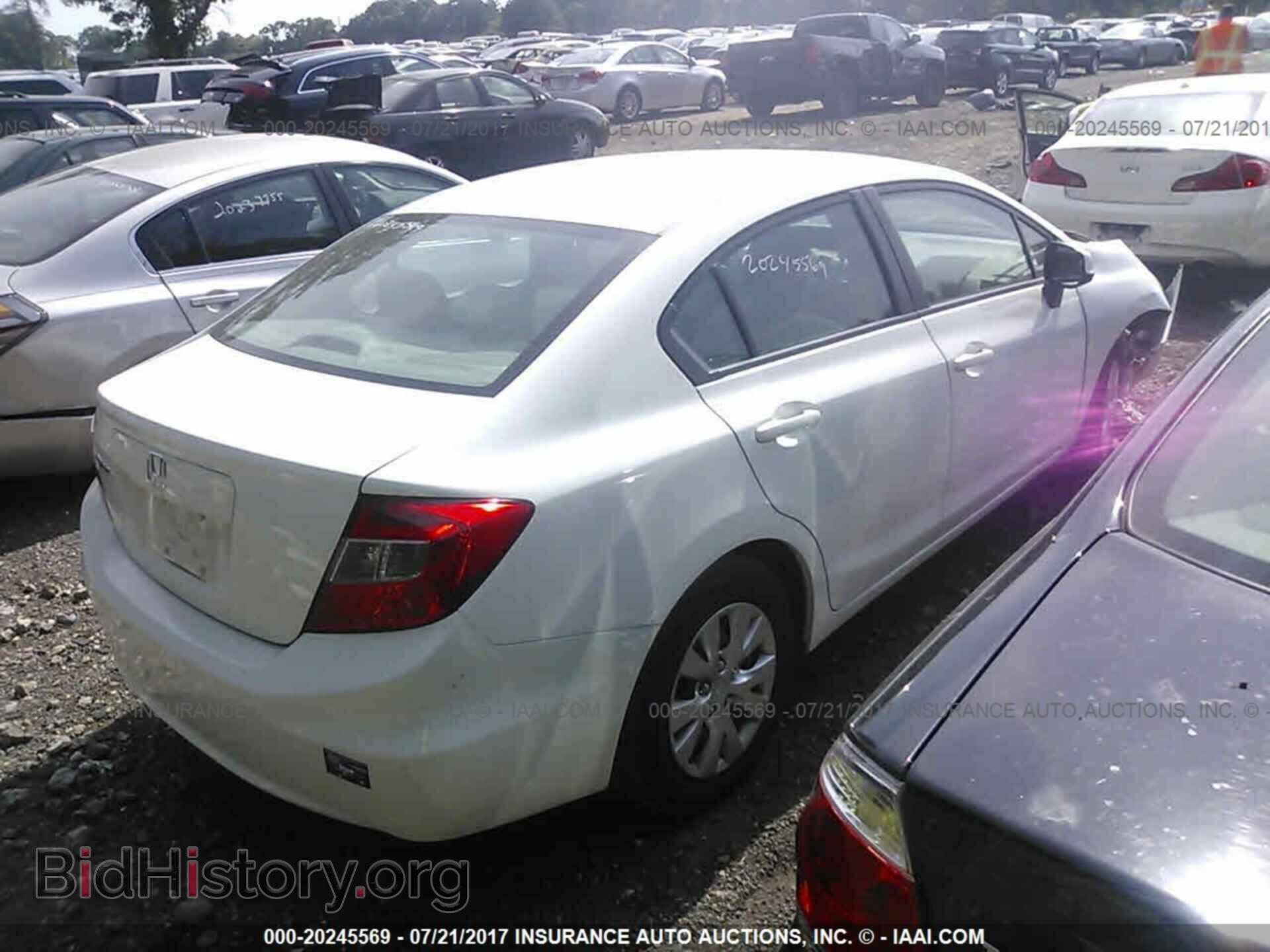 2012 Honda CIVIC (VIN 2HGFB2F53CH306193) — фото 4 из 10