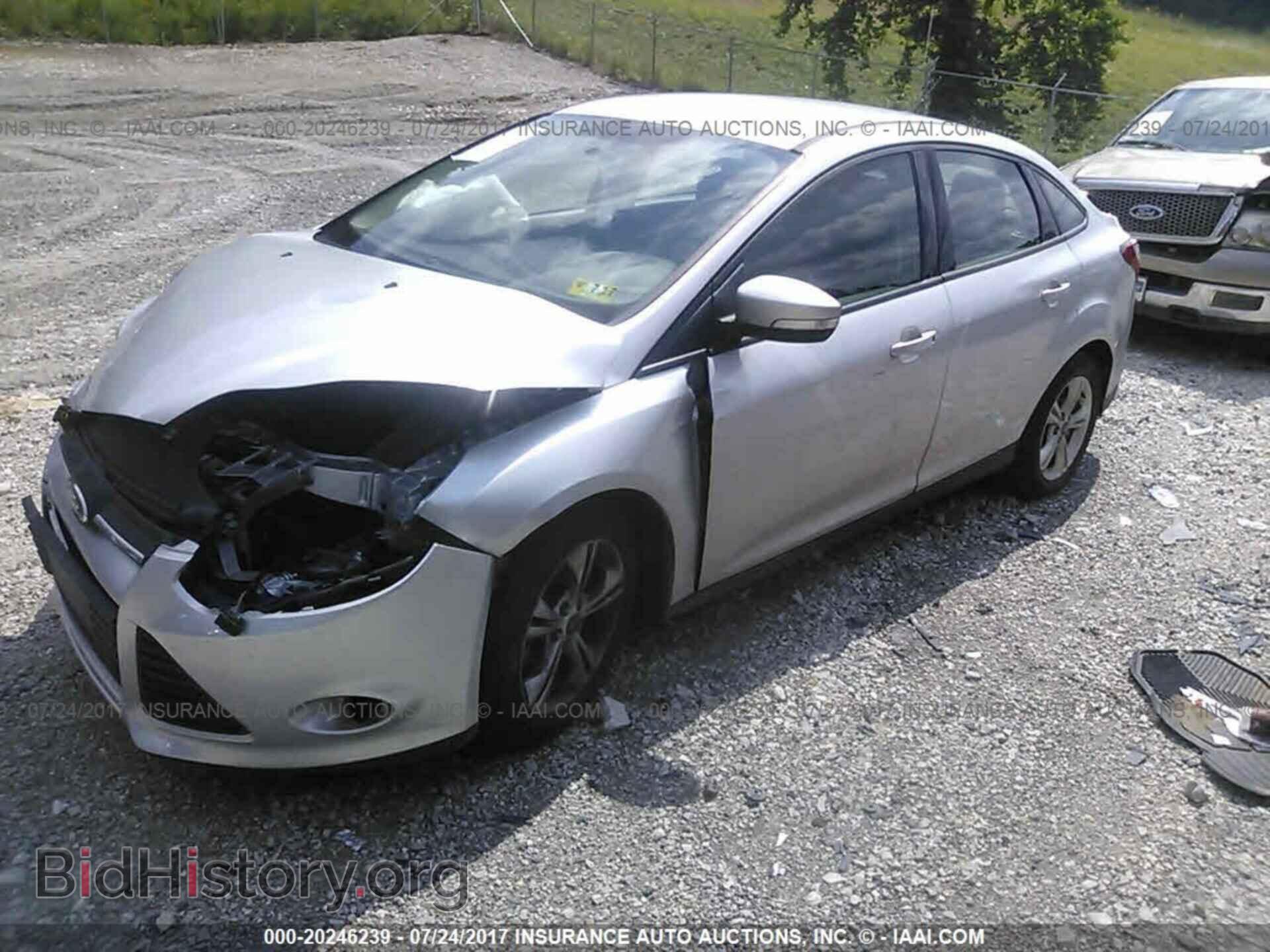 2013 Ford Focus - VIN: 1FADP3F21DL219034 - Фото 2