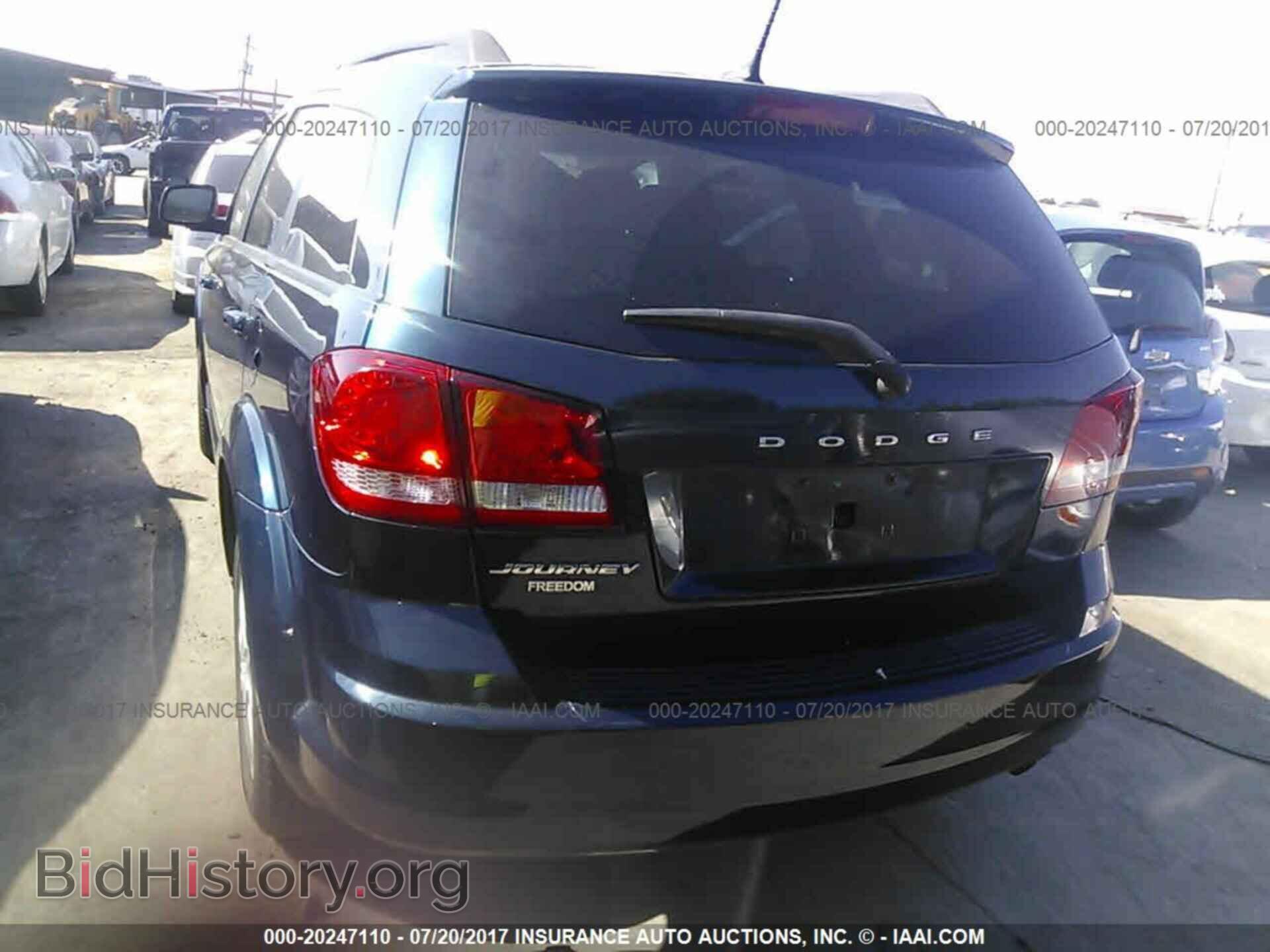 2015 Dodge Journey - VIN: 3C4PDCAB0FT697010 - Photo 3