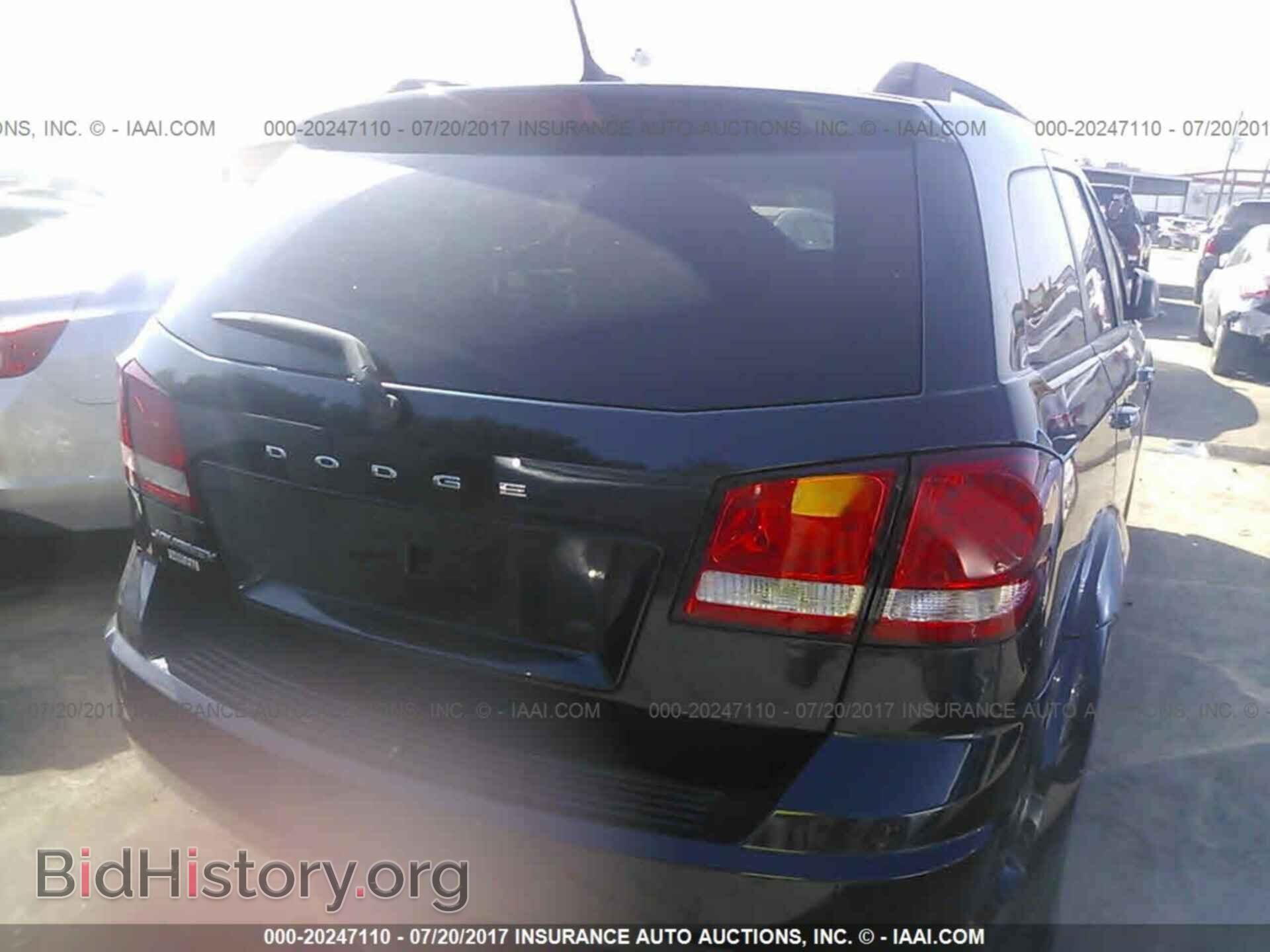 2015 Dodge Journey - VIN: 3C4PDCAB0FT697010 - Photo 4
