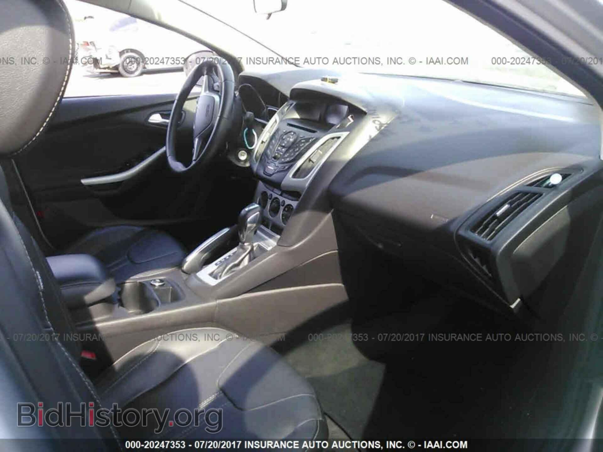 2013 Ford Focus - VIN: 1FADP3F22DL107973 - Photo 5
