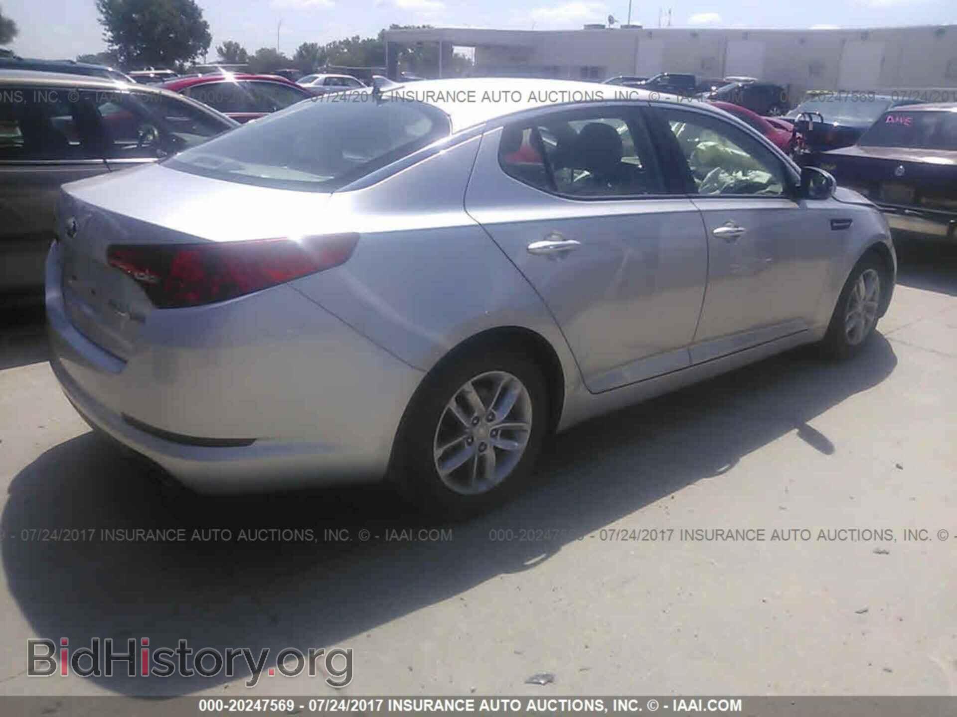 2013 Kia Optima - VIN: KNAGM4A74D5381704 - Photo 4