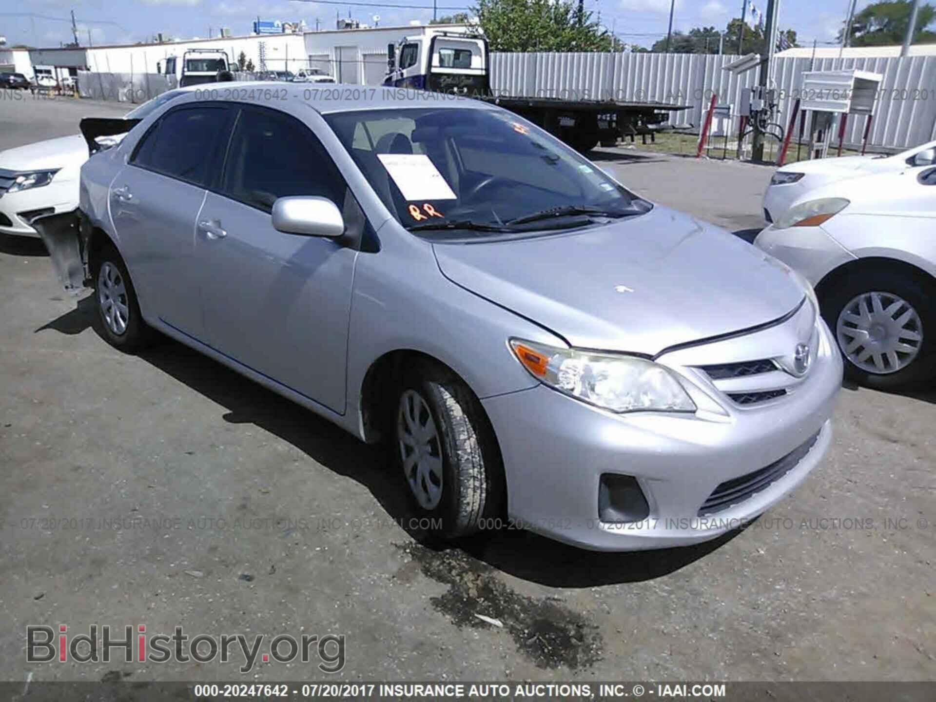 Фотография JTDBU4EEXB9168381 - Toyota Corolla 2011