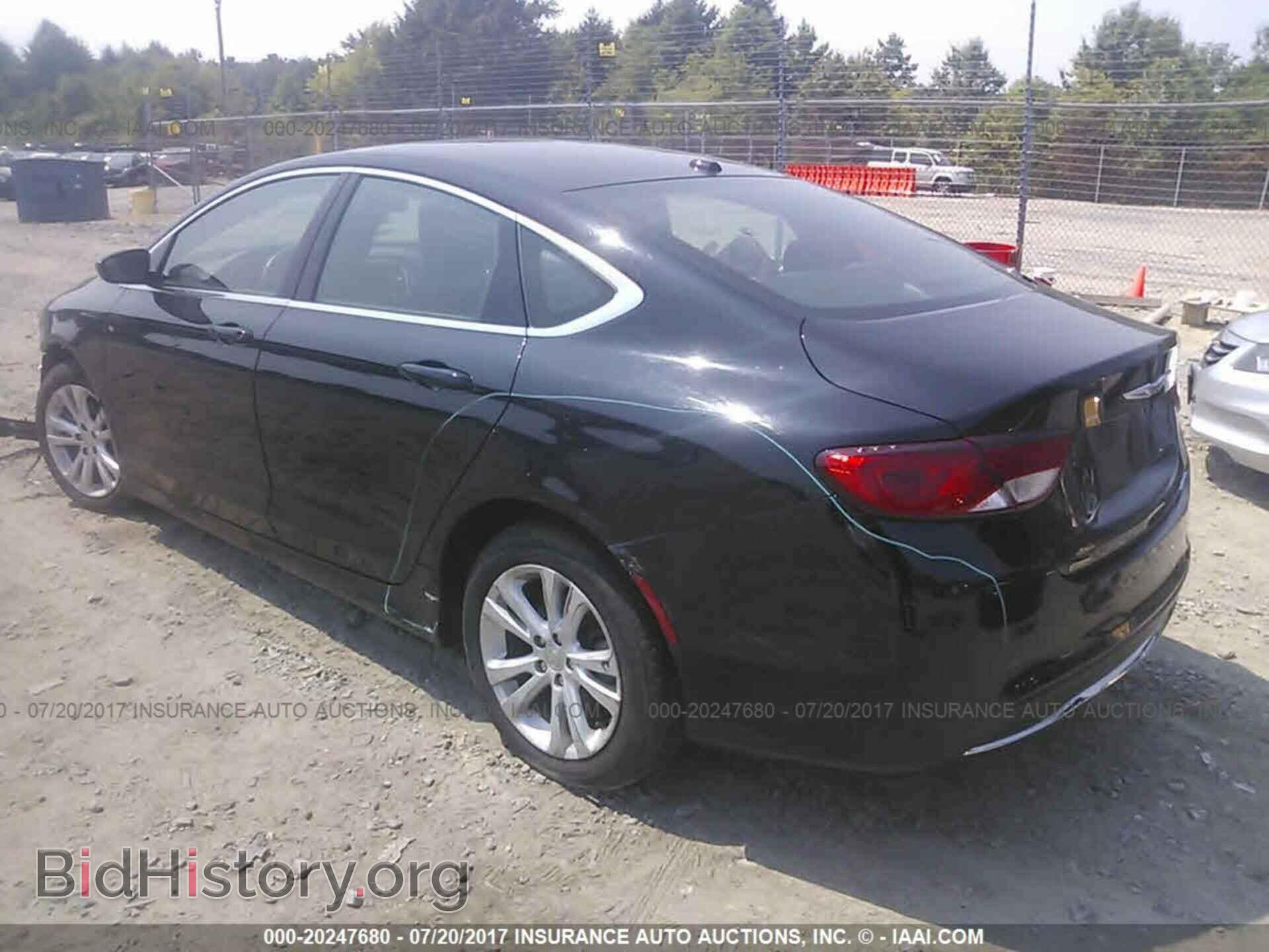 2015 Chrysler 200 - VIN: 1C3CCCAB3FN612358 - Фото 3