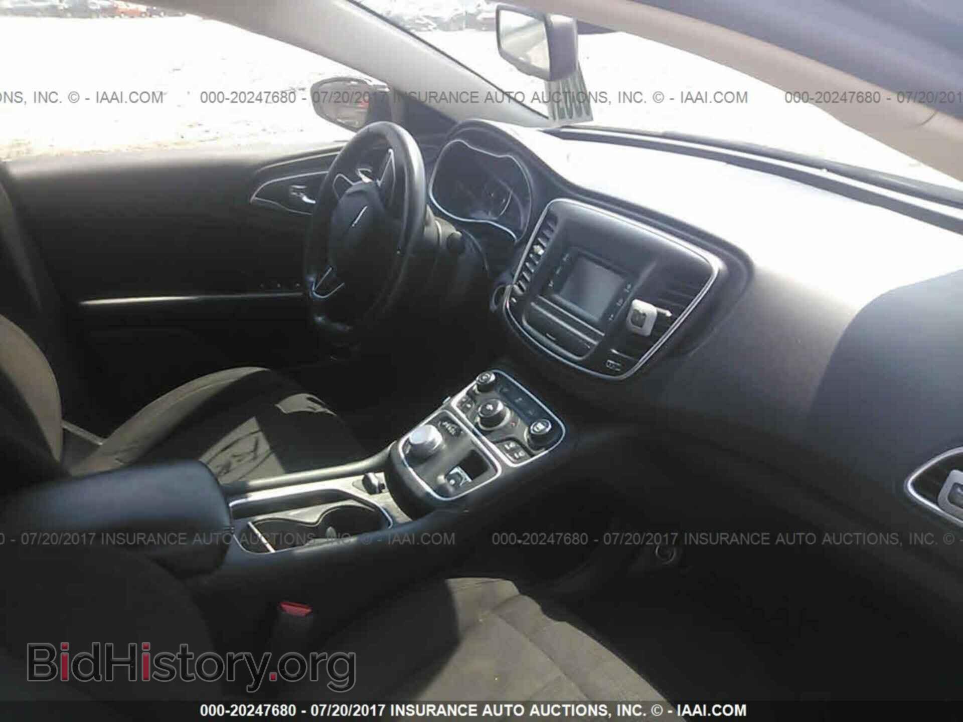 2015 Chrysler 200 - VIN: 1C3CCCAB3FN612358 - Фото 5