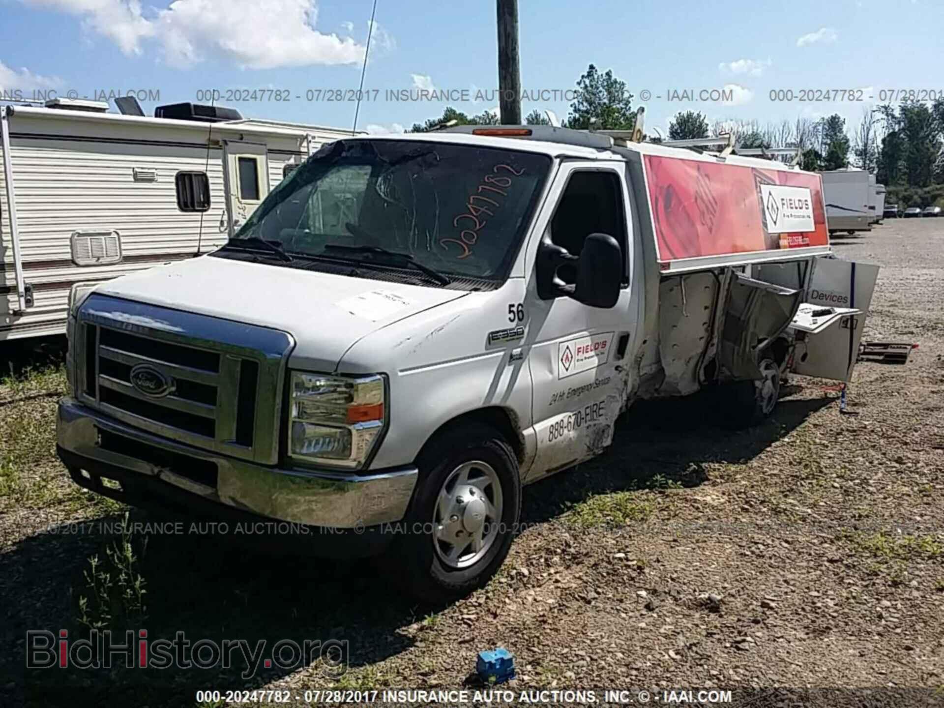 2012 Ford Econoline - VIN: 1FDSE3FL9CDB18537 - Photo 2