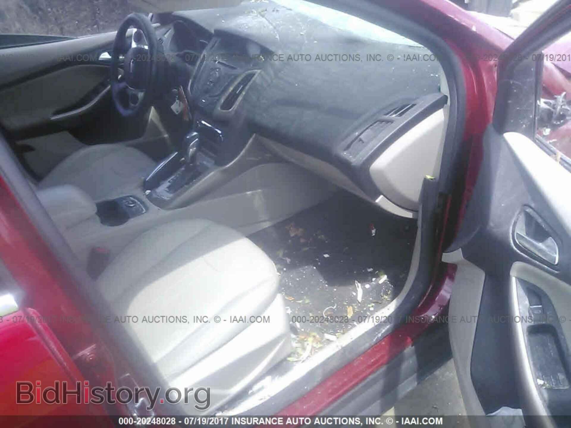 2012 Ford Focus - VIN: 1FAHP3H20CL249560 - Photo 5